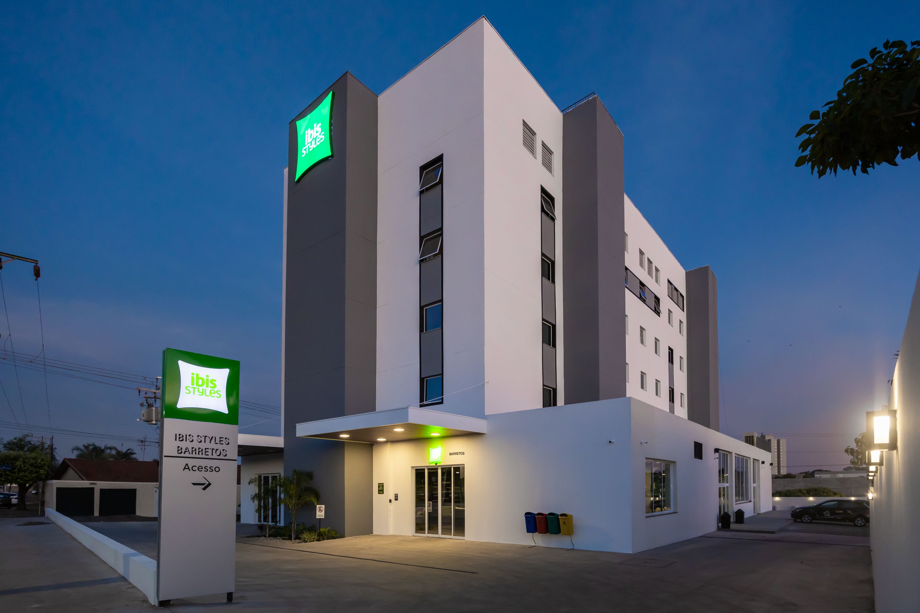 IBIS STYLES BARRETOS - Brazil