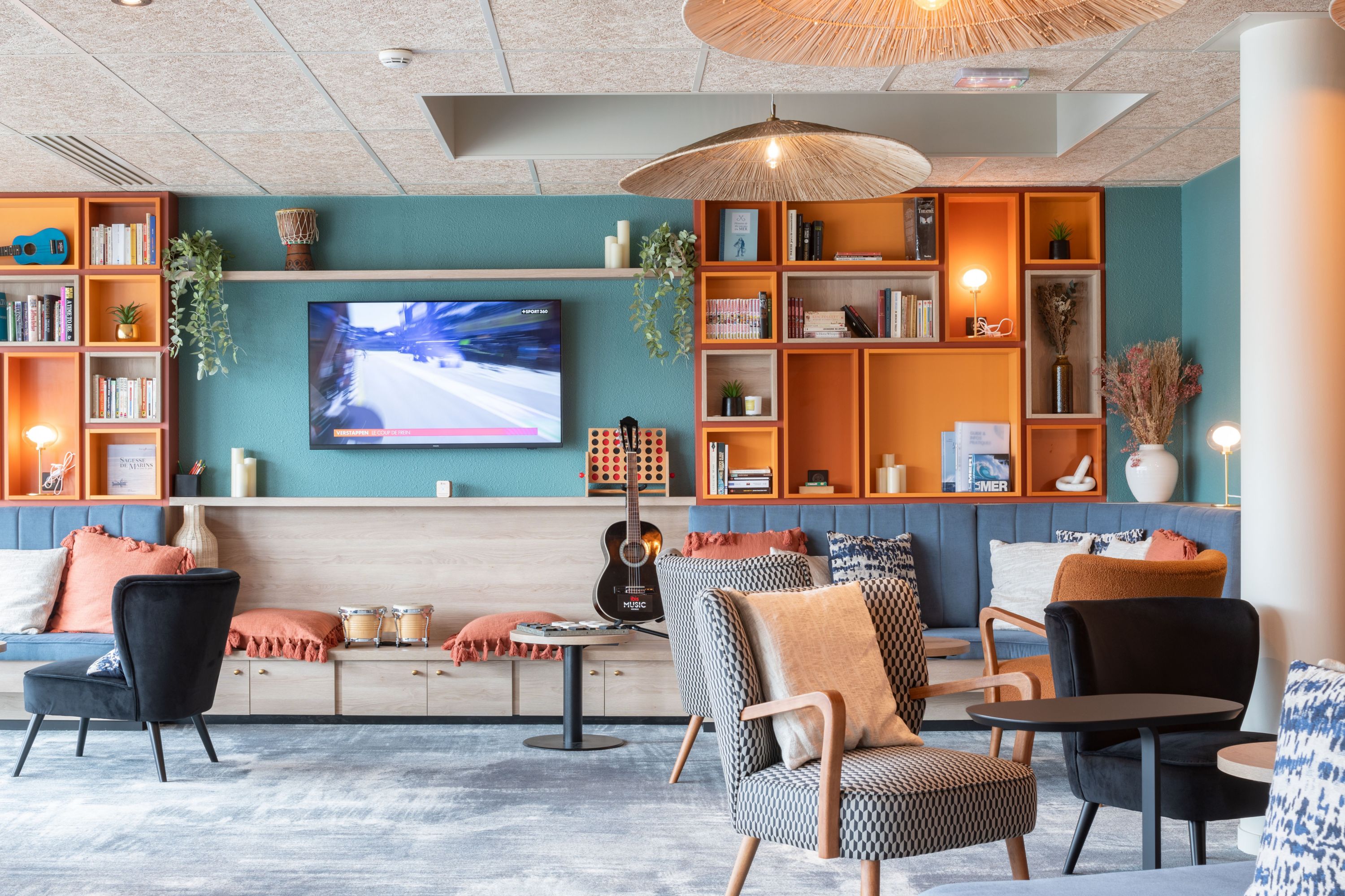 Ibis Bayeux Port-en-Bessin - France