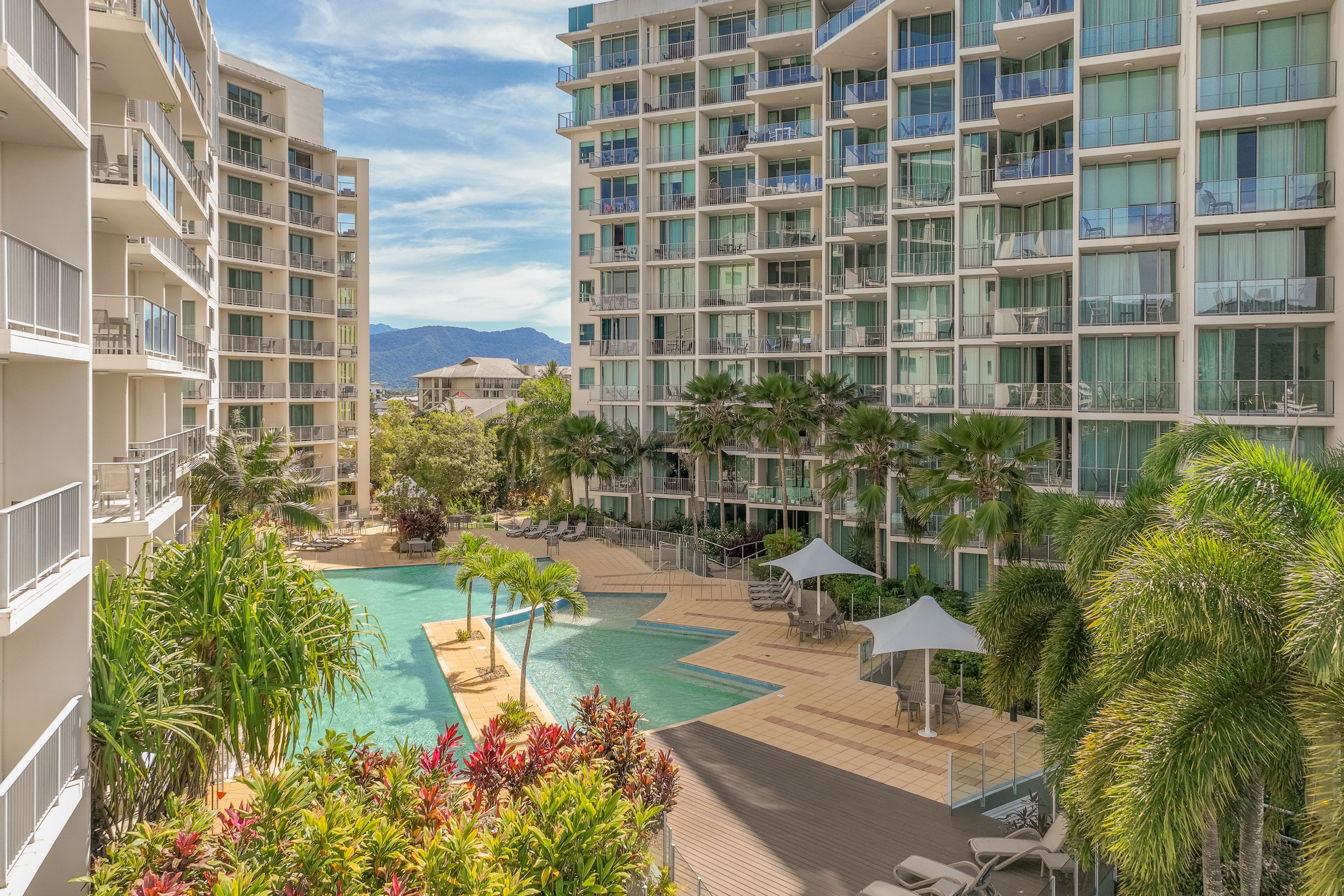 Mantra Trilogy Cairns - Australia