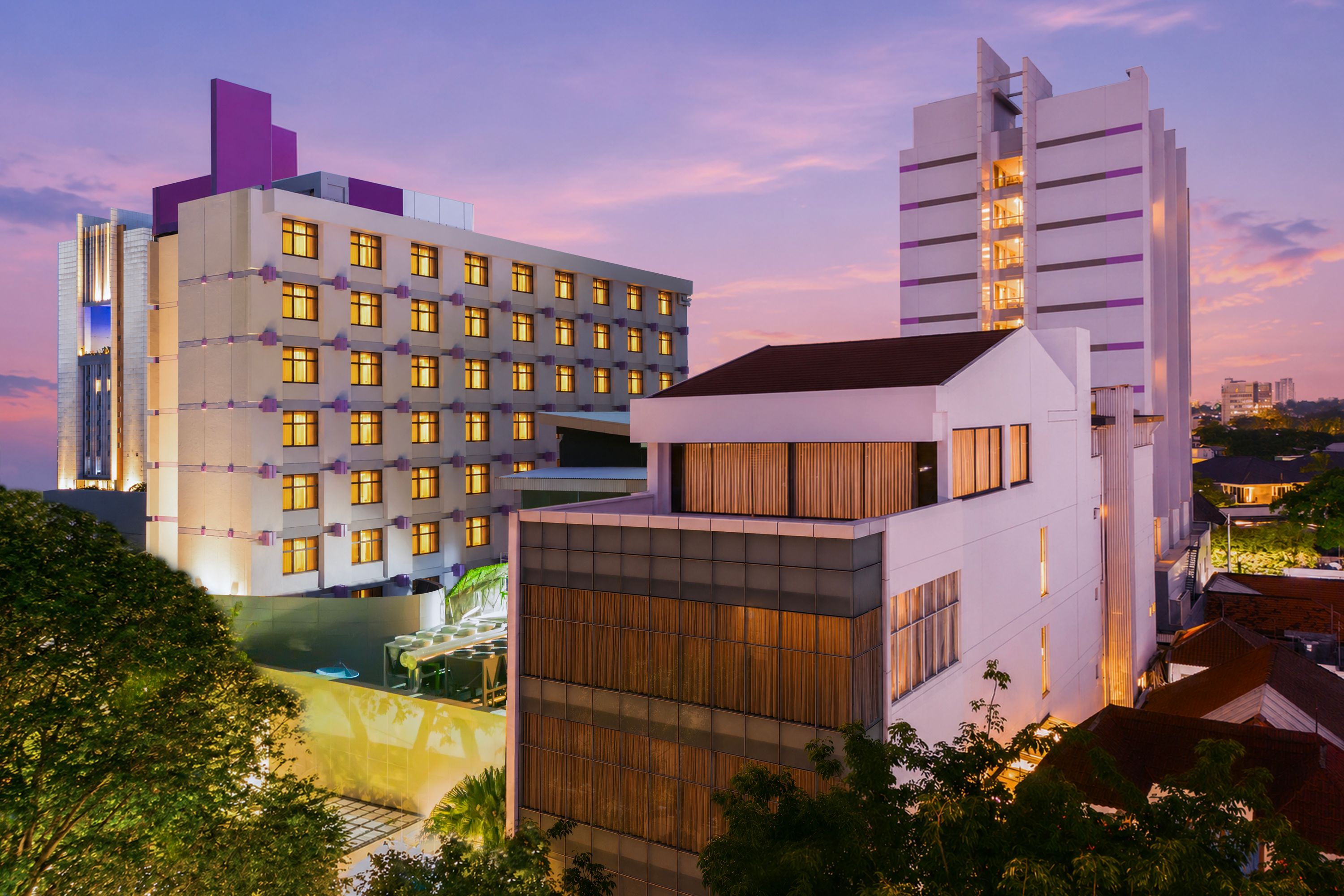 Mercure Surabaya Grand Mirama - Indonesia