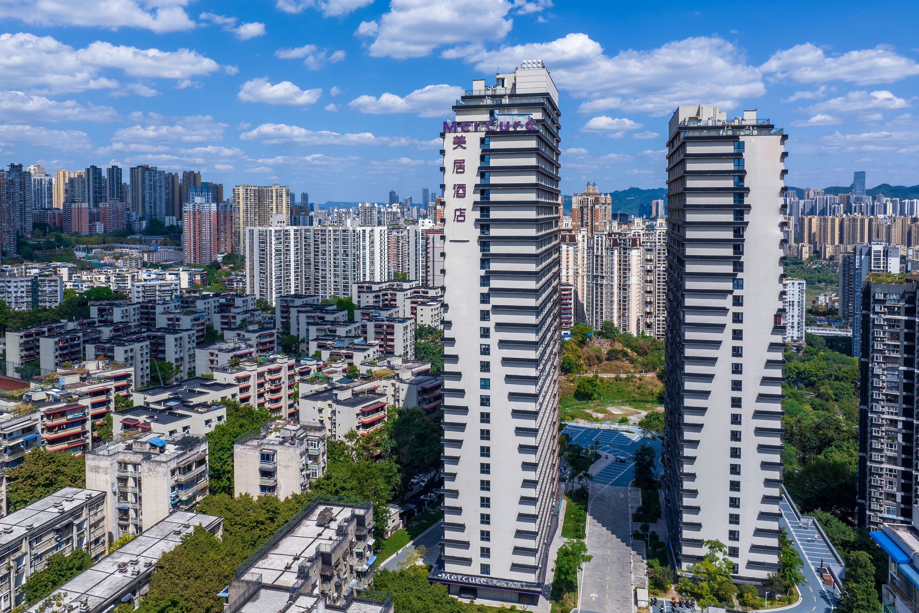 Mercure Chongqing Times Paradise Walk - China