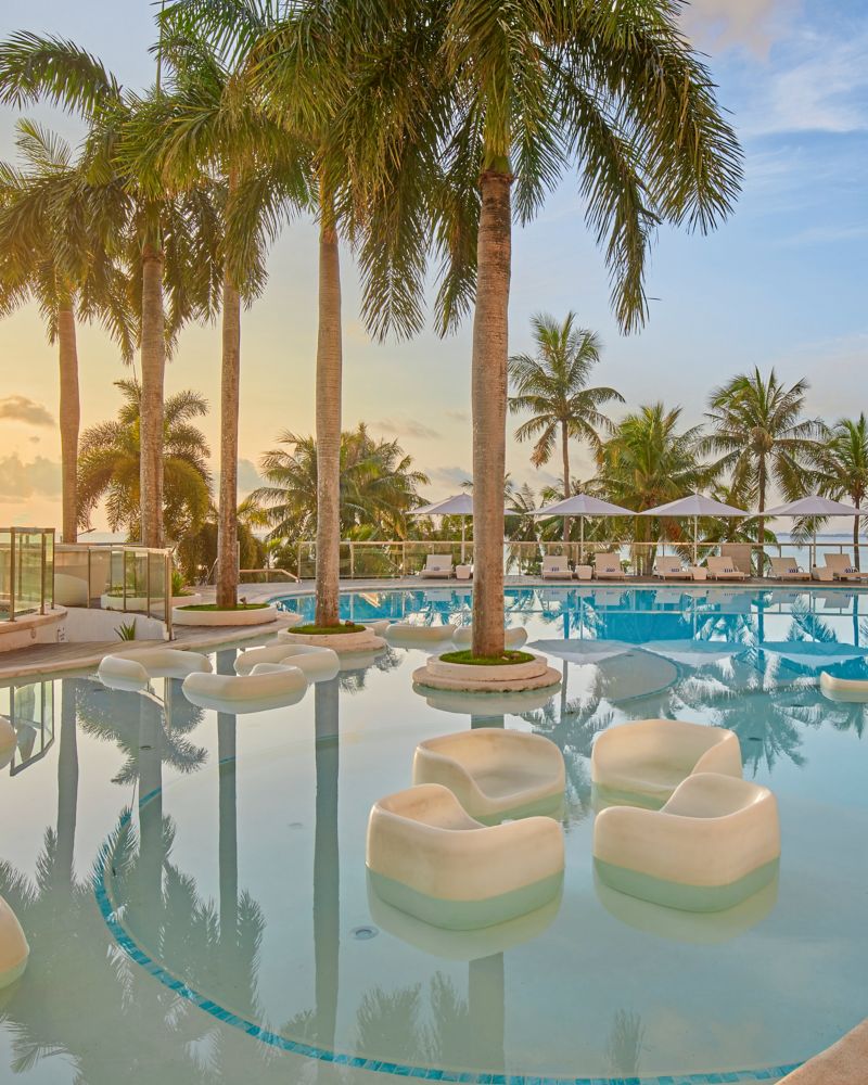 Mövenpick Hotel Mactan Island Cebu | 5 Star Hotel, image size:1082x1352