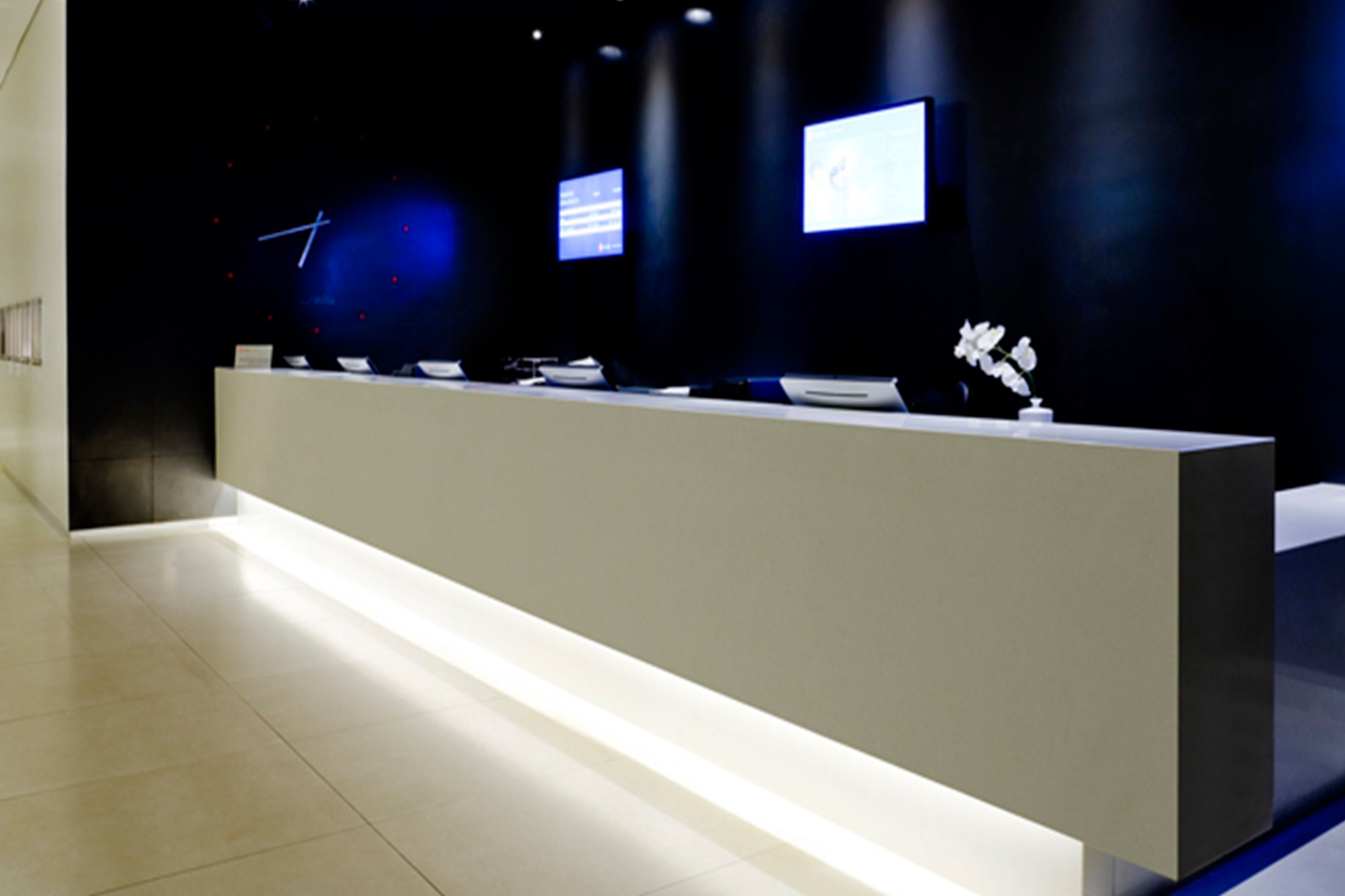 Modern Reception Desk