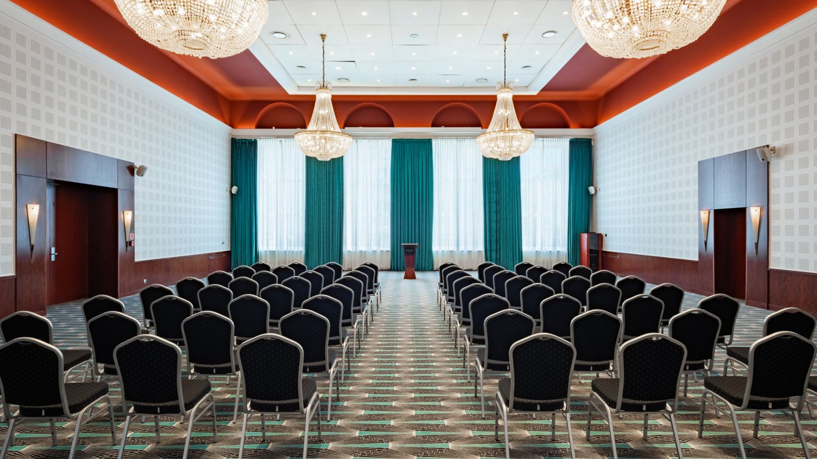 Elegant and spacious conference room ready for a business event