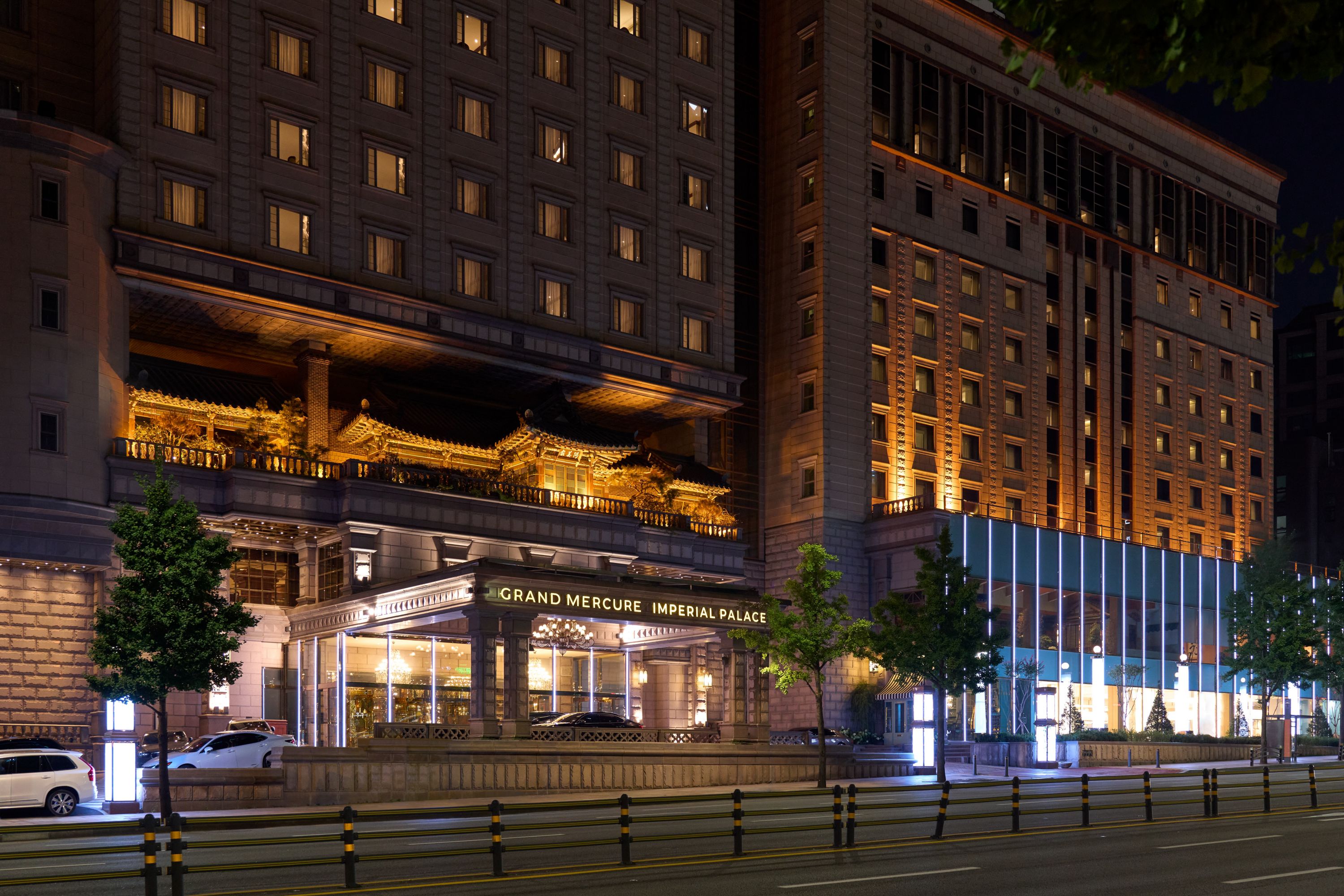 Nighttime Elegance: The Grand Mercure Imperial Palace Hotel