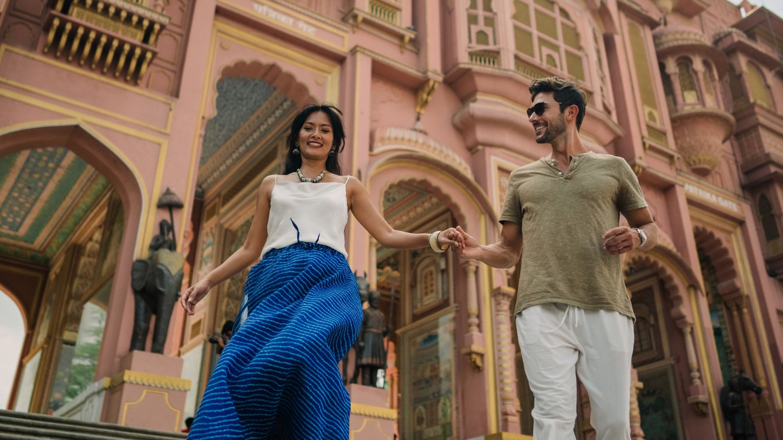 jaipur, 24 hour guide to jaipur, jaipur guide, chandbaori, fairmont jaipur, hot air balloon tour, rajasthani culture