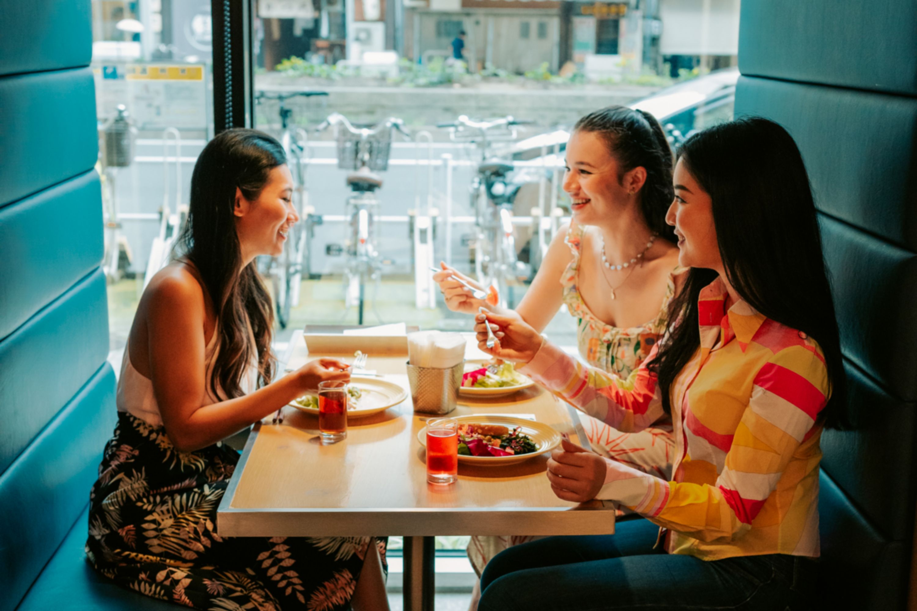 Friends dining at ibis Styles Nagoya
