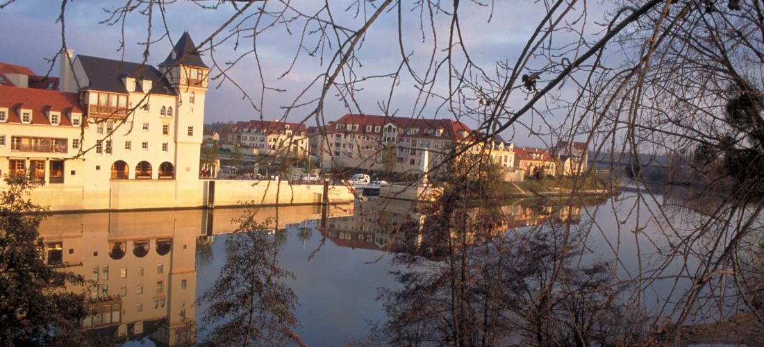 Destination Cergy Pontoise - France