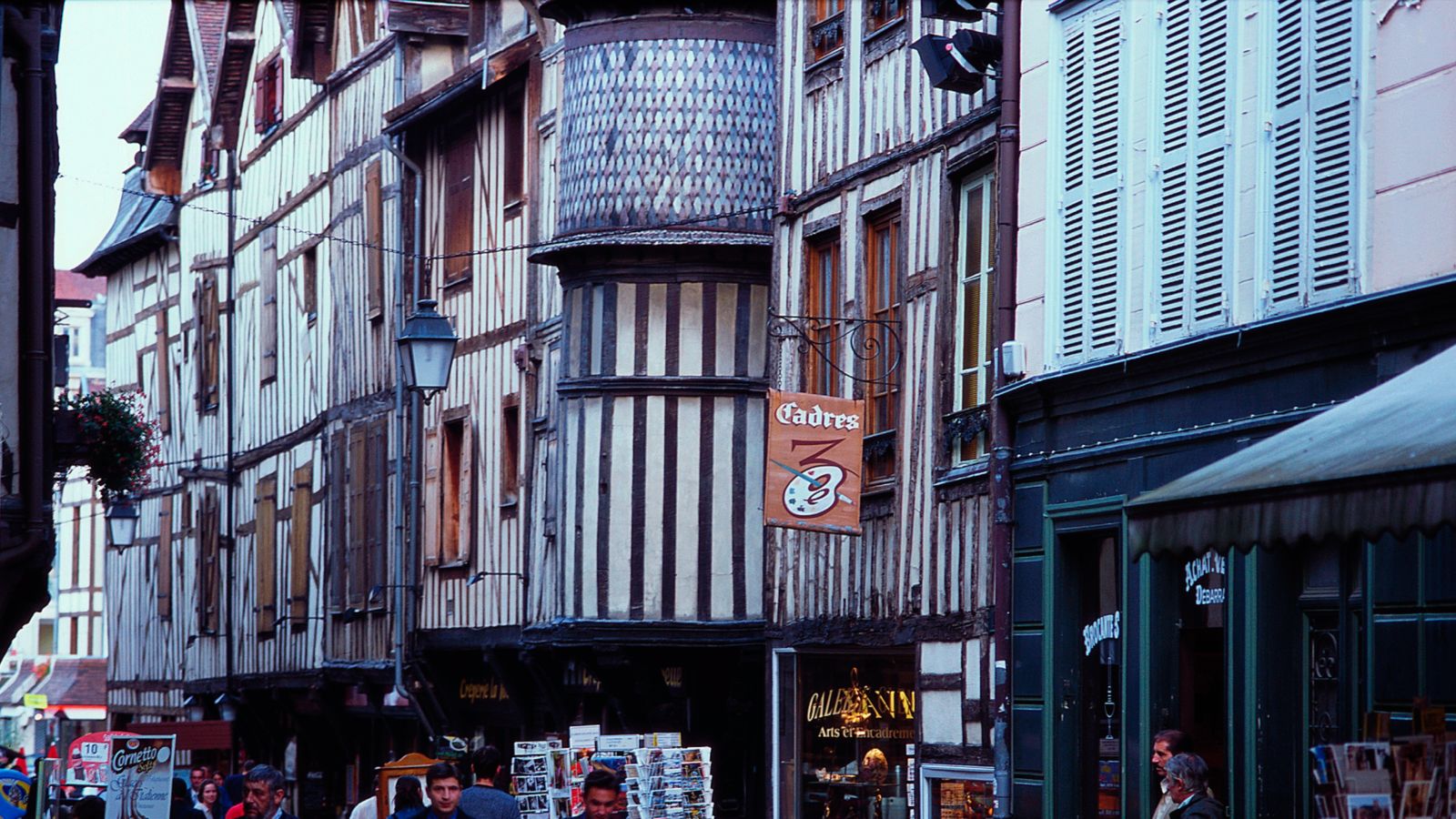 Destination Troyes - France