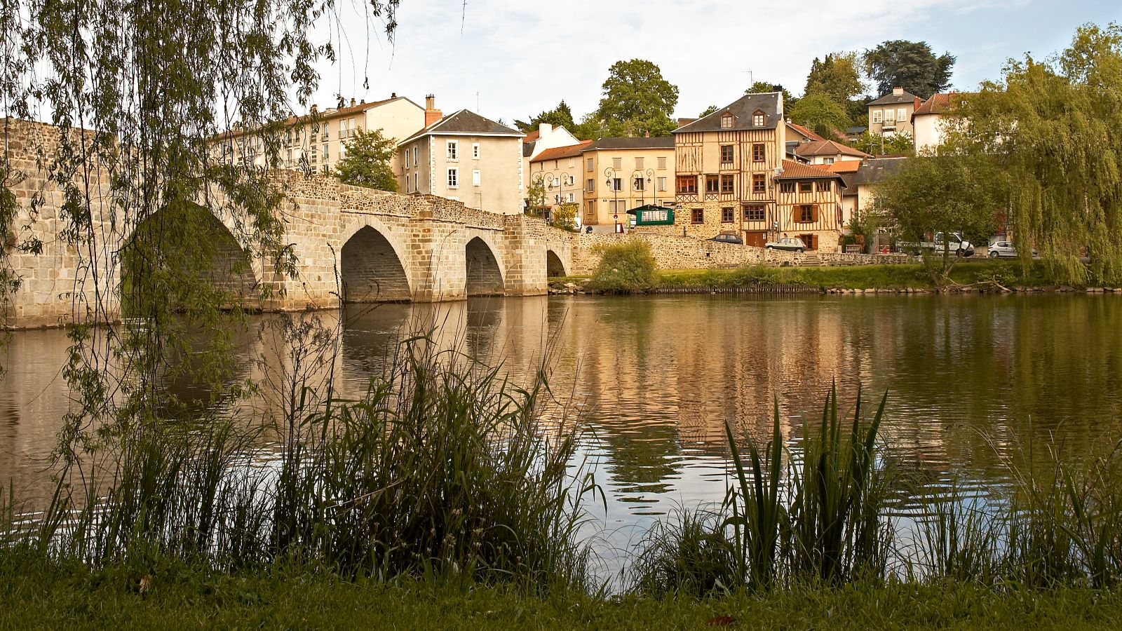 Destination Limoges - France
