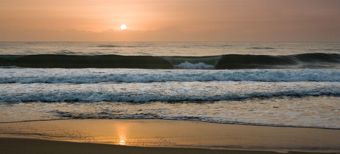 Destination Twin Waters - Australia