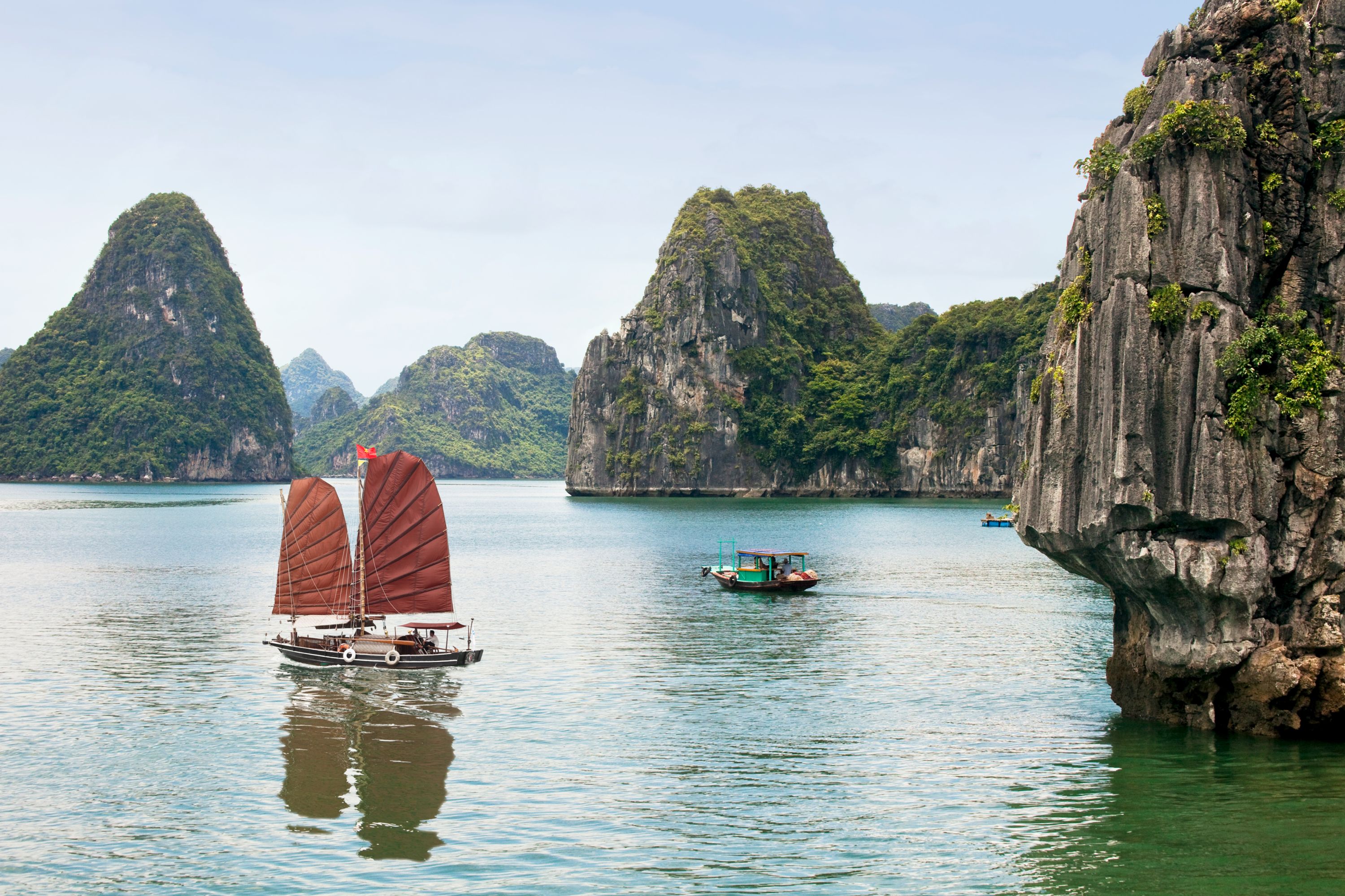 Destination Ha Long City - Vietnam