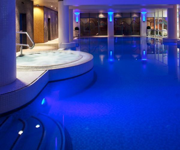 spa break cardiff center