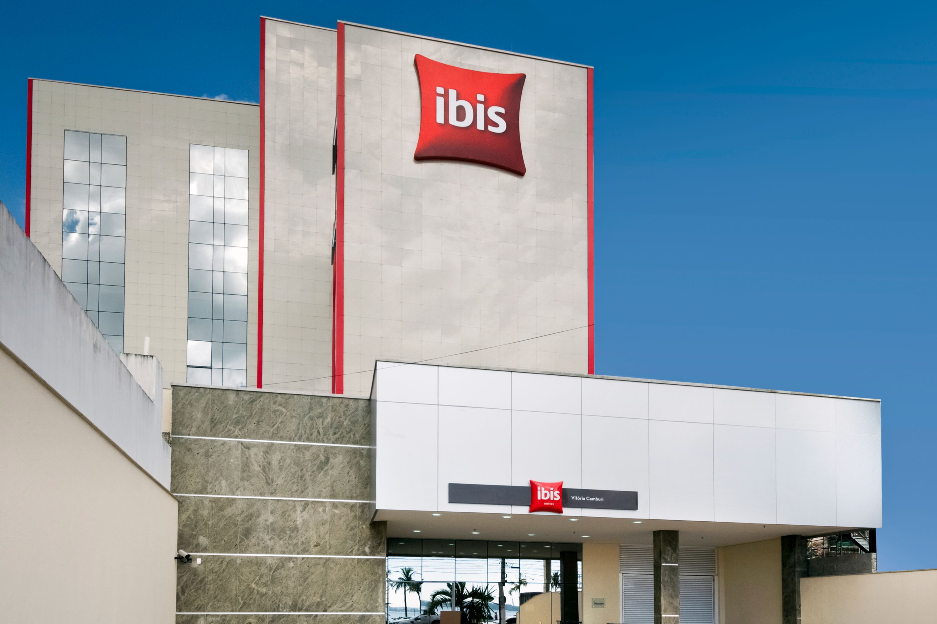 ibis Vitoria Praia de Camburi - Brazil