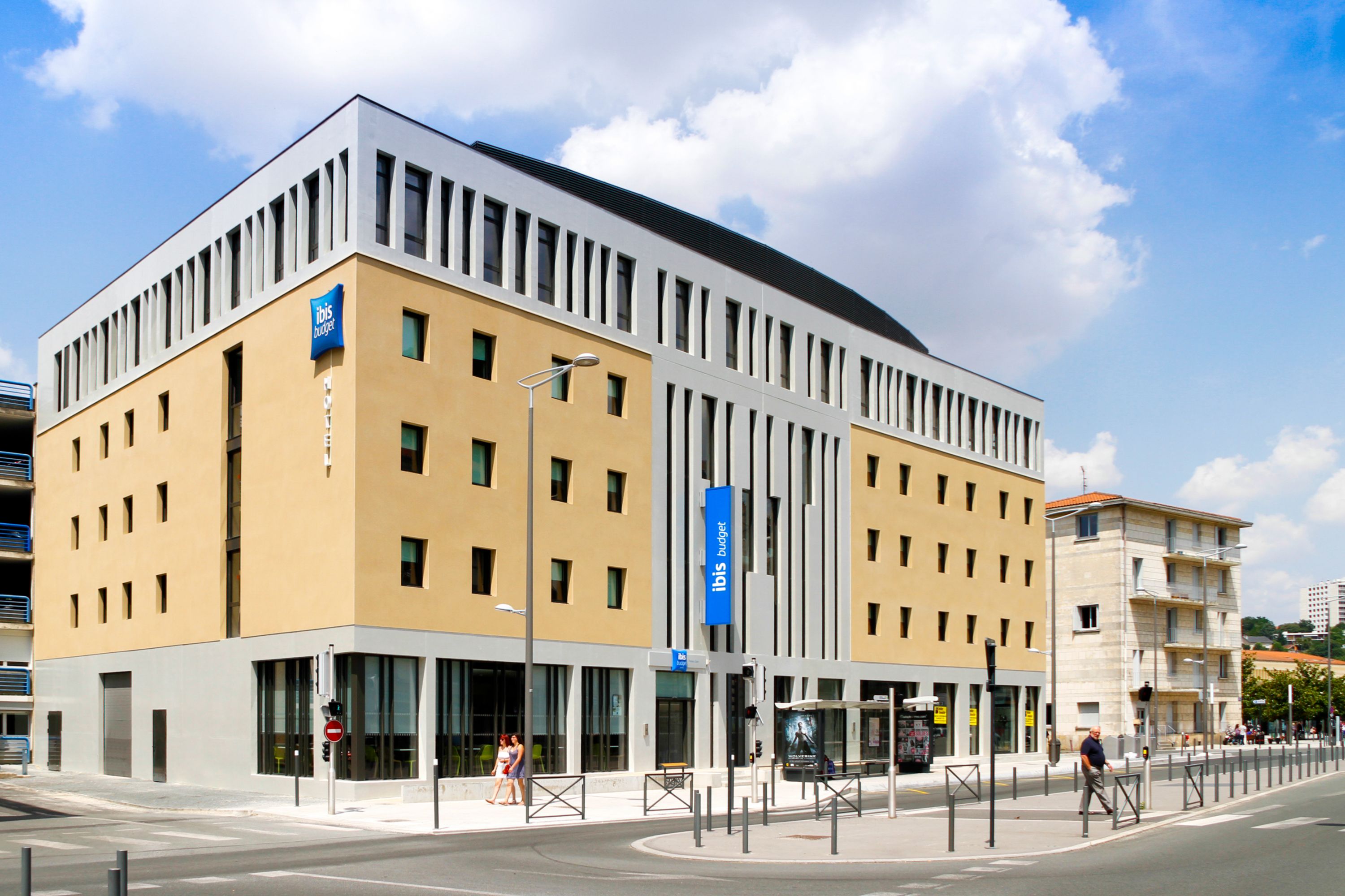 ibis budget Poitiers Centre Gare - France