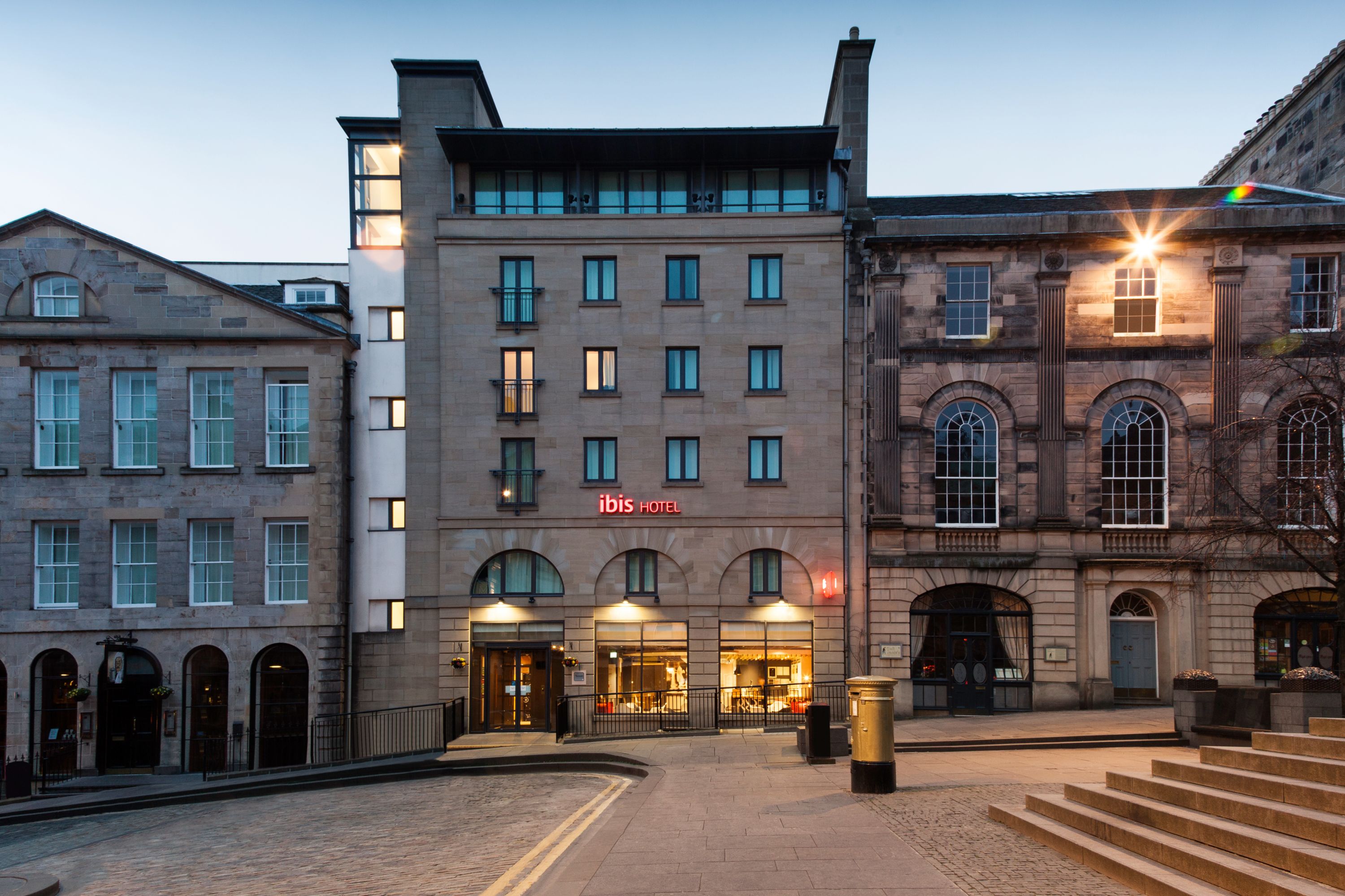 ibis Edinburgh Centre Royal Mile - Hunter Square - United Kingdom