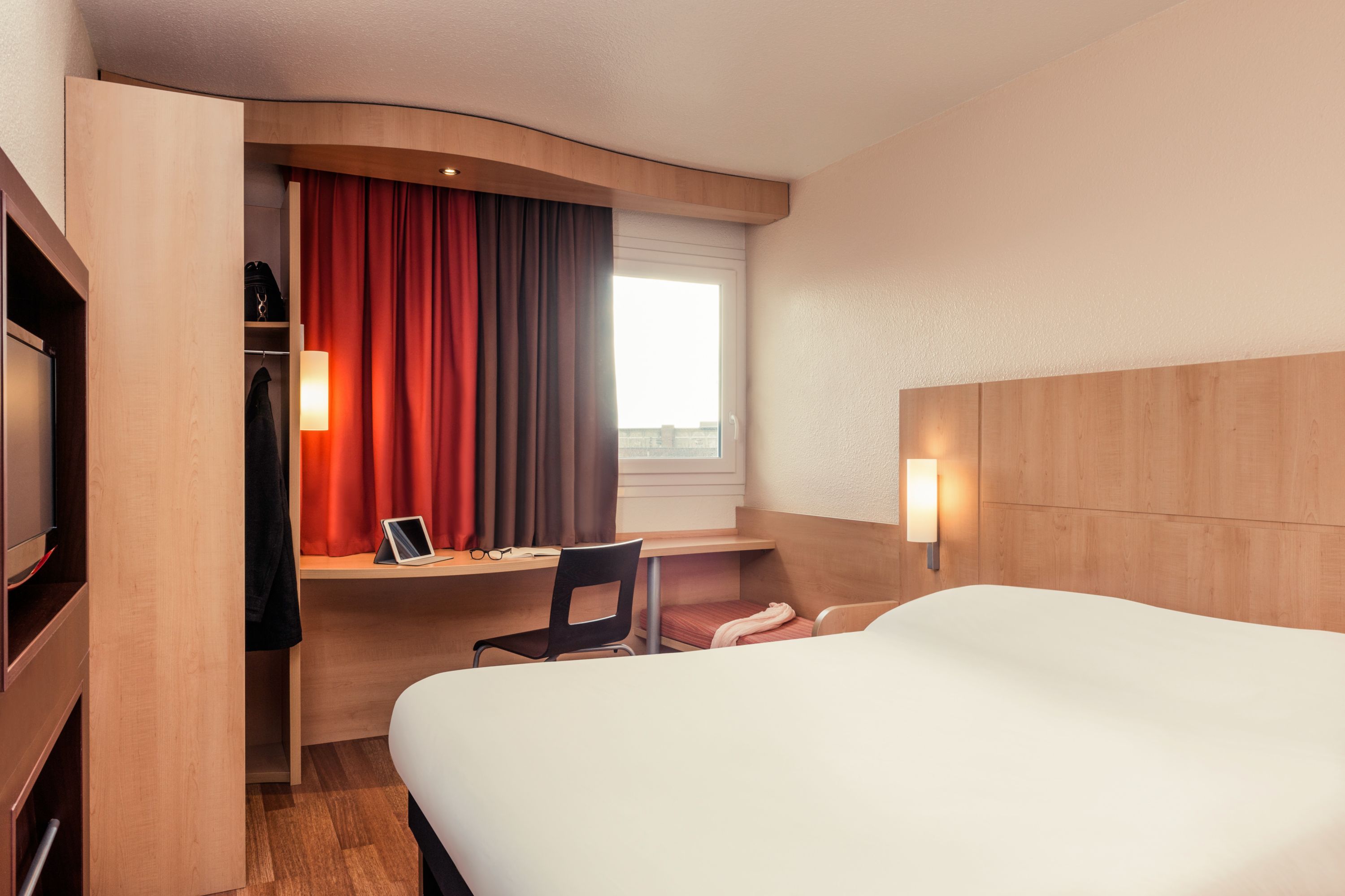 ibis Epinay sur seine Gennevilliers - France