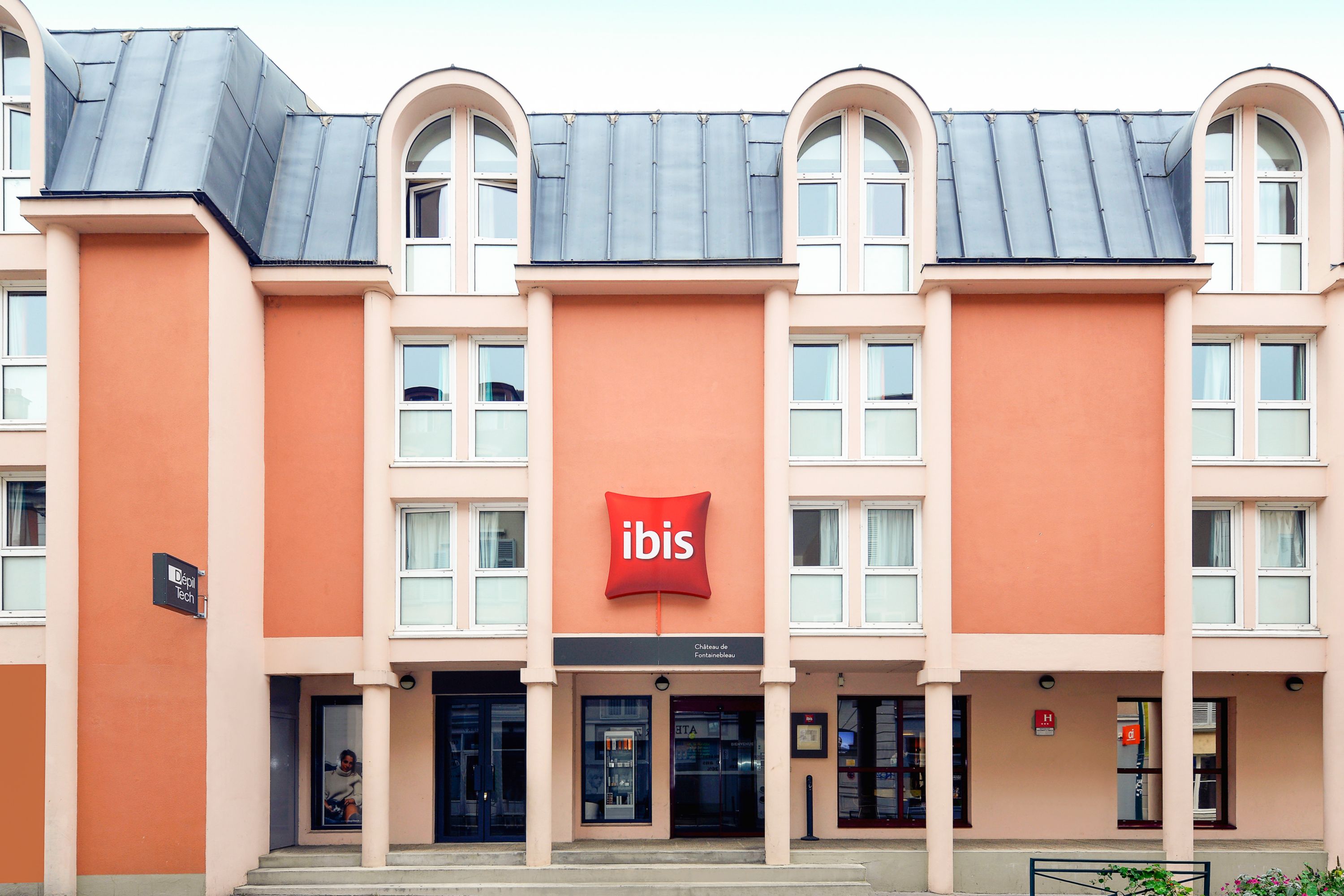 ibis Château de Fontainebleau - France