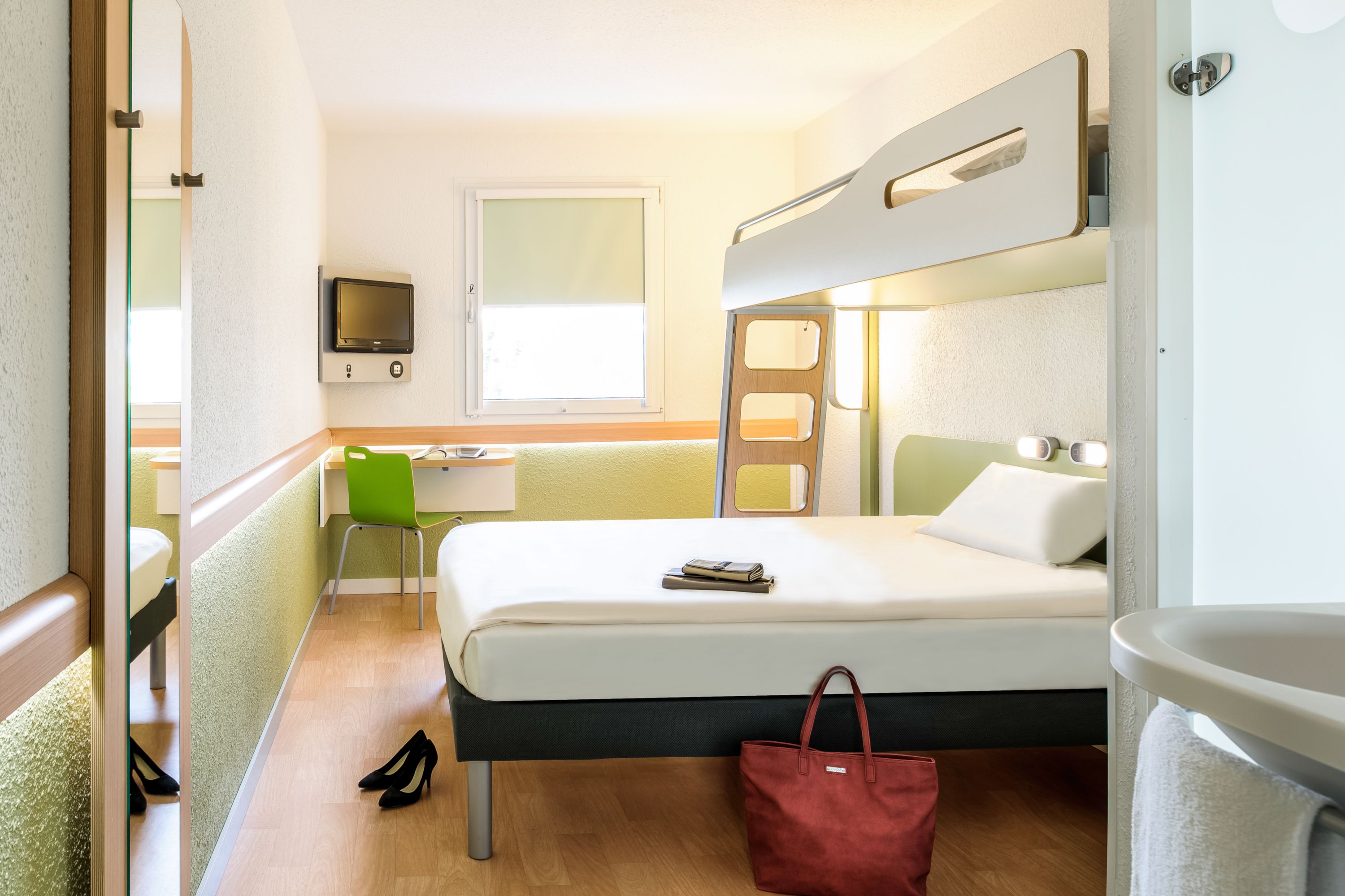 ibis budget Roanne - France