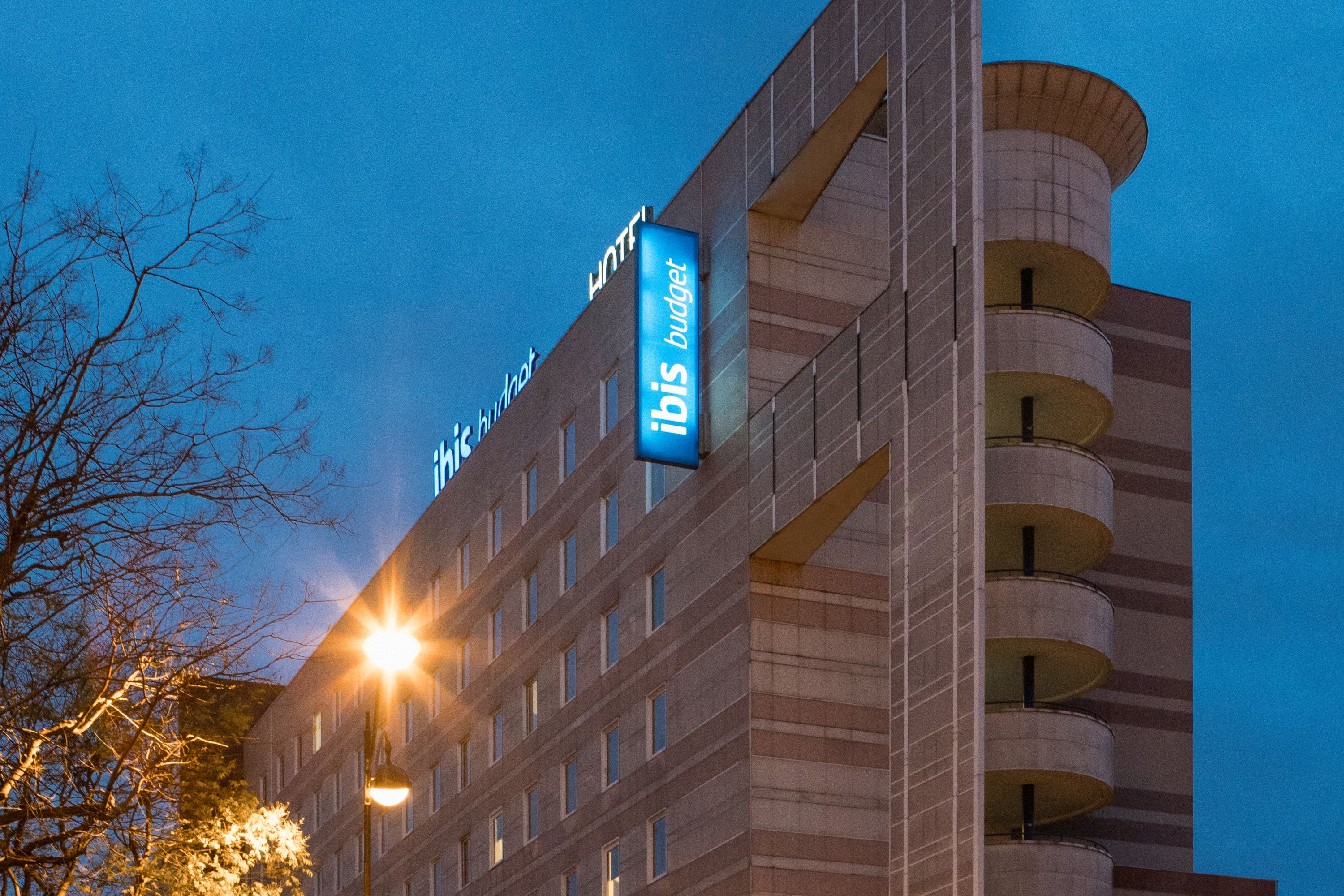 ibis budget Paris Porte de Montmartre - France