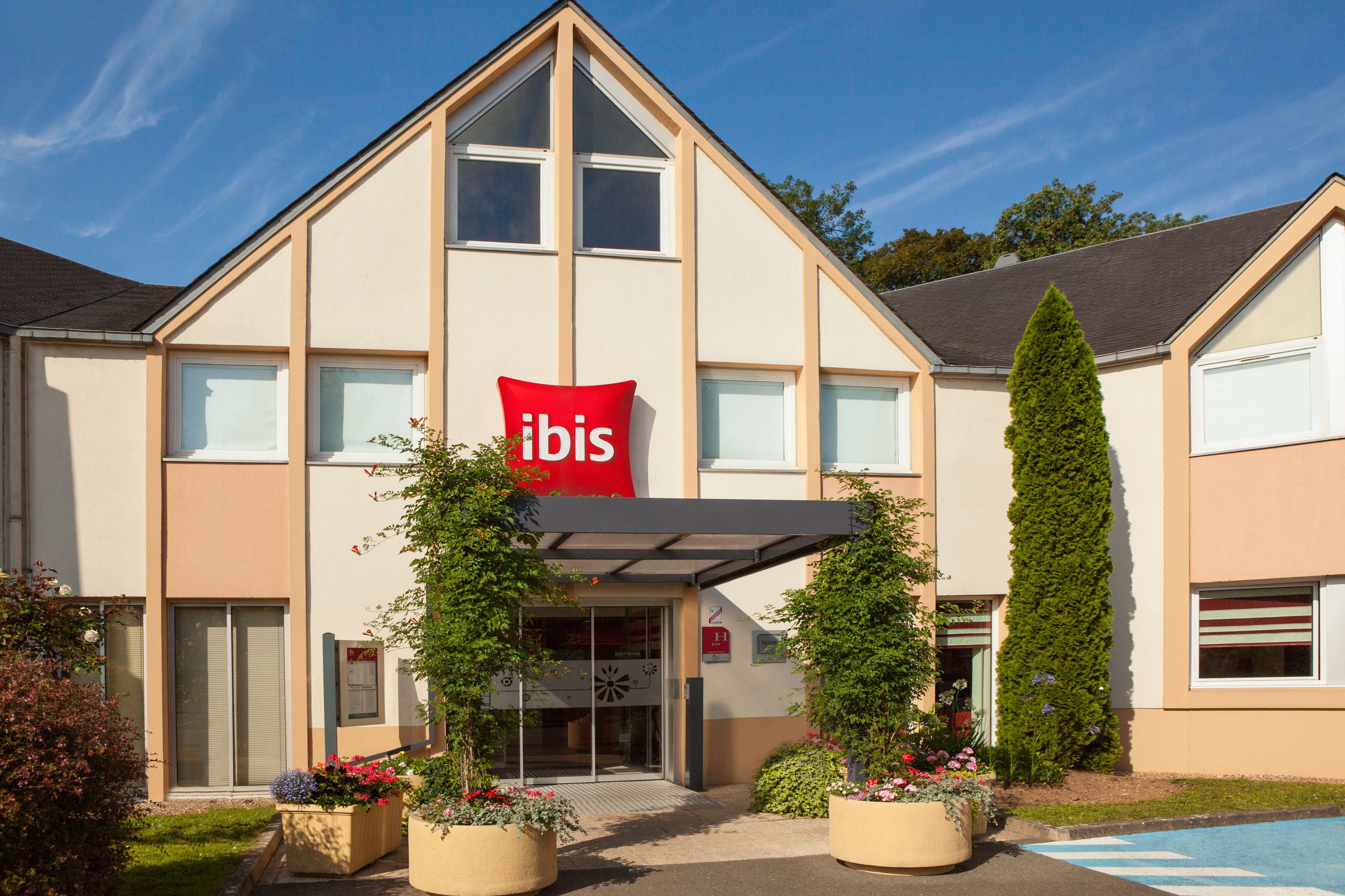 ibis Jouy en Josas Velizy - France