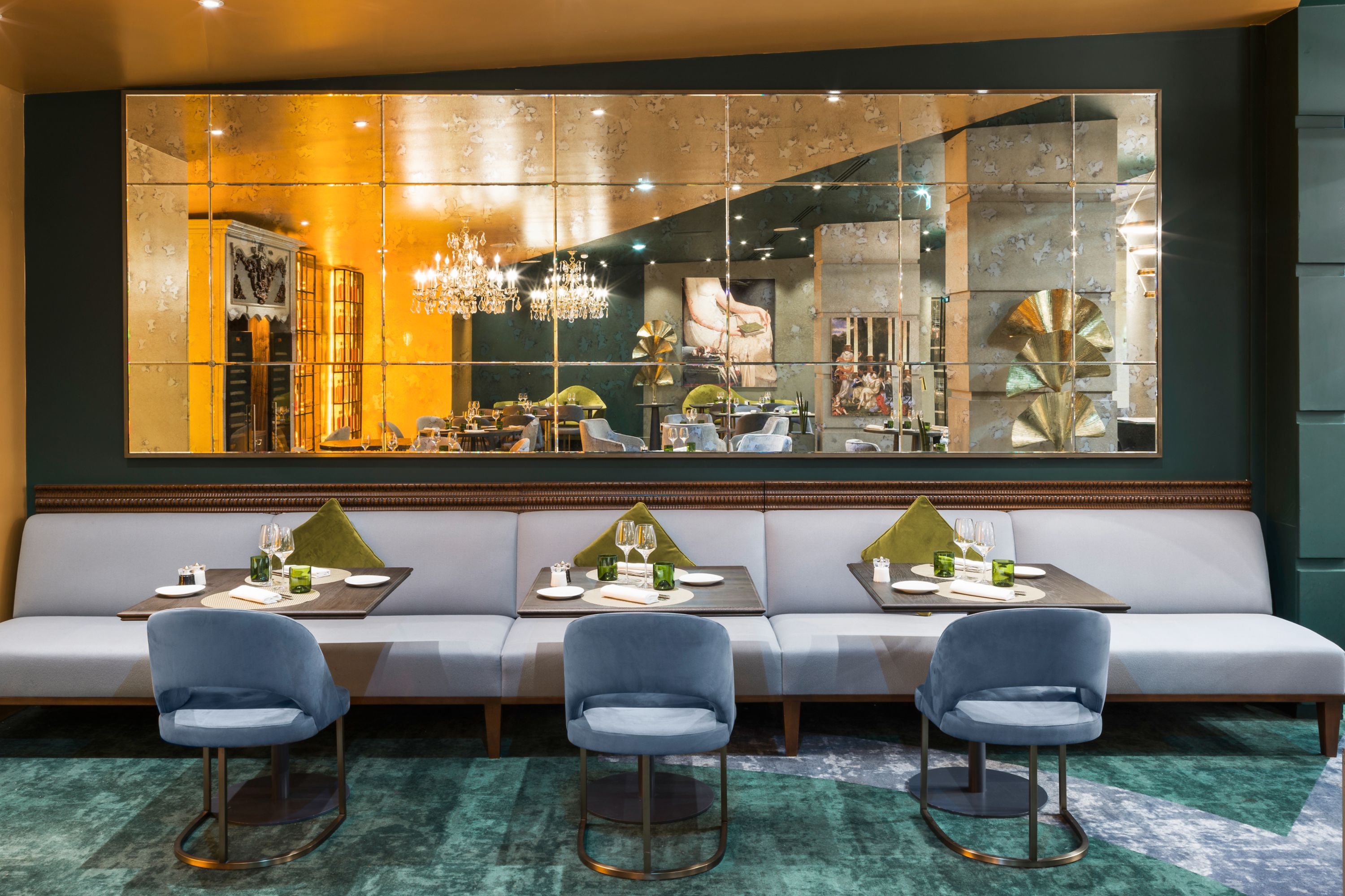 Le Louis Versailles Château Hotel-MGallery - France