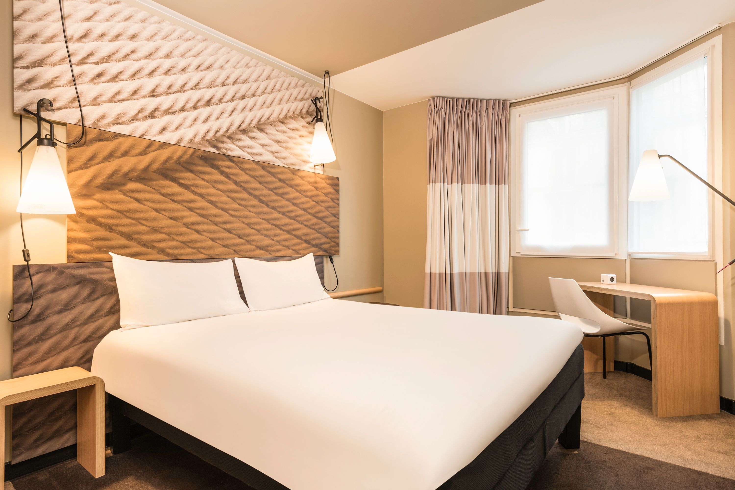 ibis Paris Gare du Nord Château-Landon 10ème - France