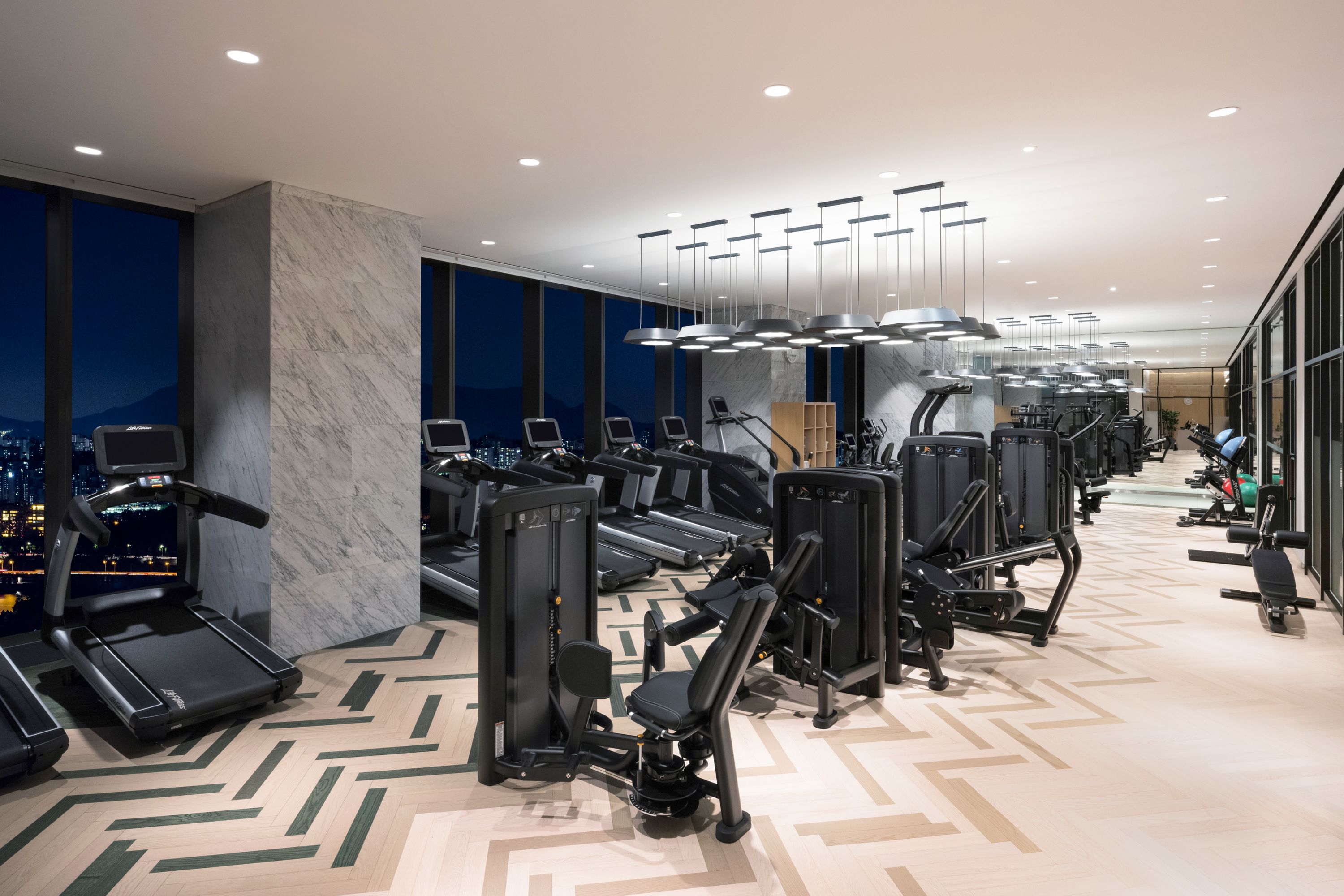 Gym at Novotel Ambassador Seoul Yongsan - Seoul Dragon City