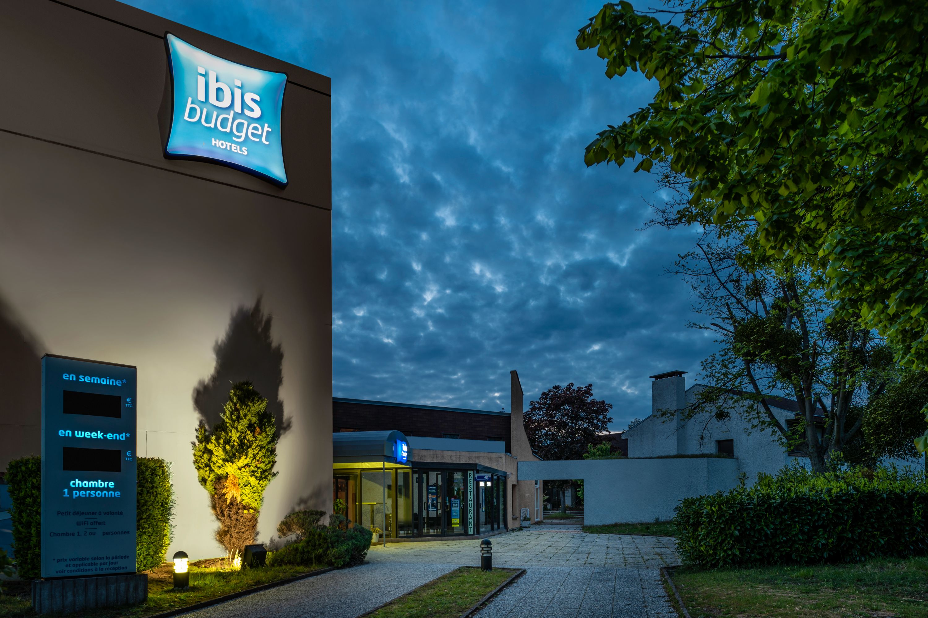 ibis budget Saint-Ouen-l'Aumône - France