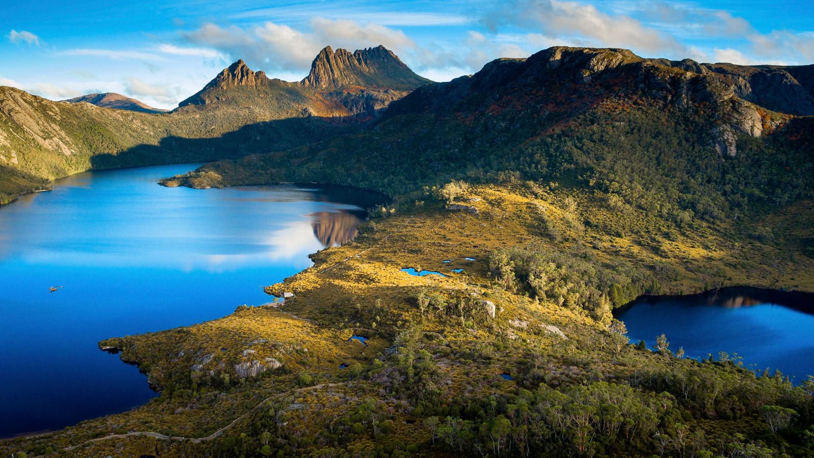 Destination Cradle Mountain - Australia