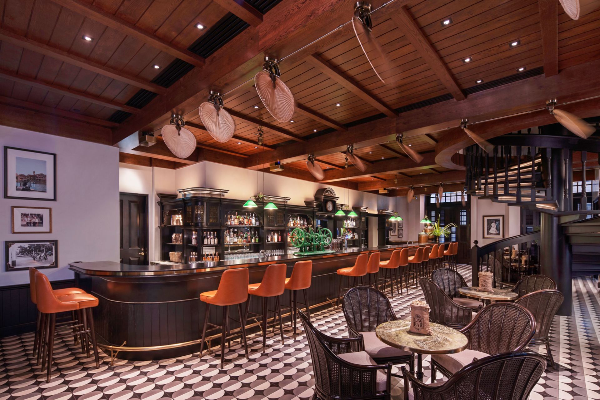 LONG BAR