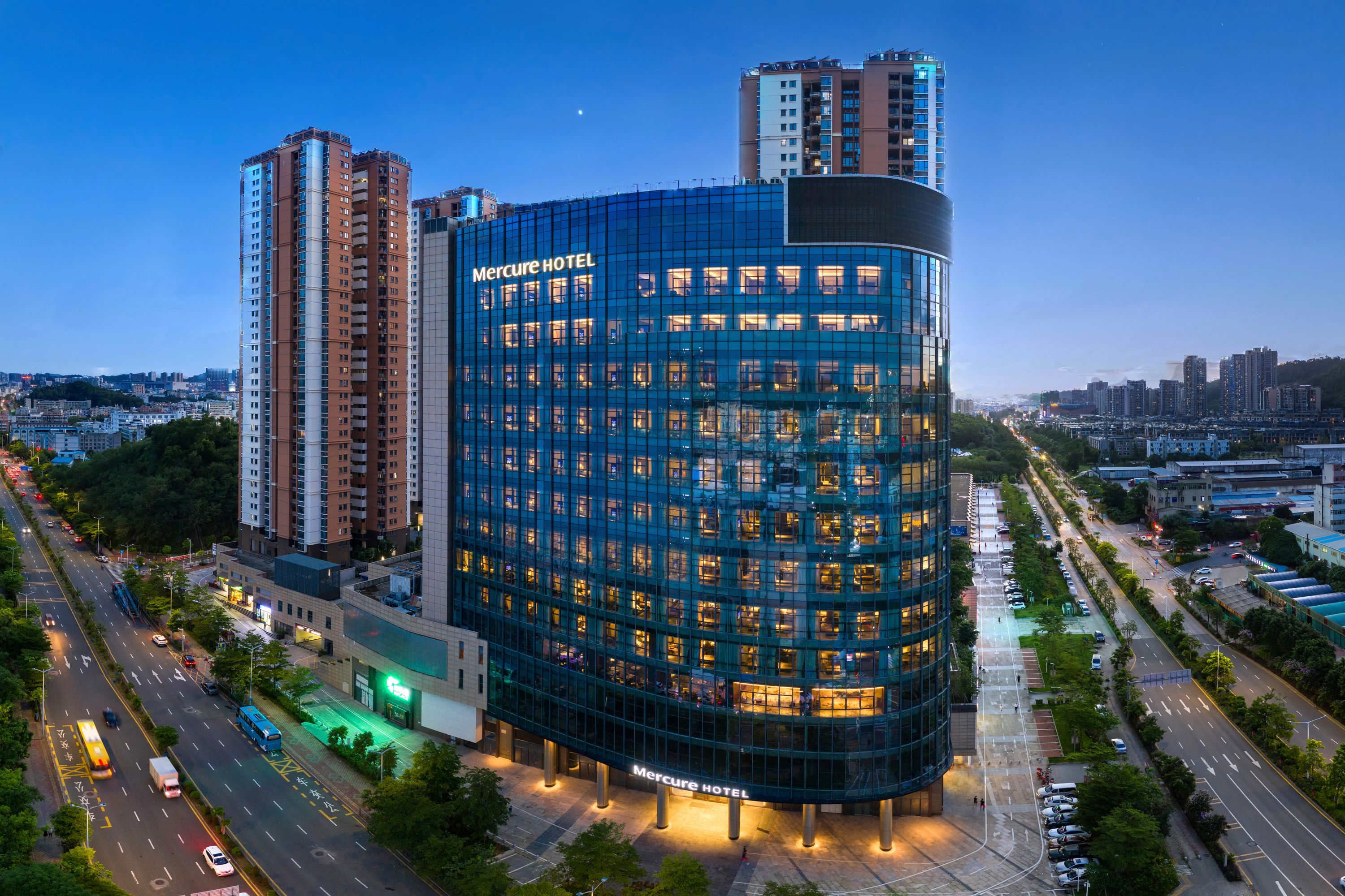 Mercure Shenzhen Pinghu - China