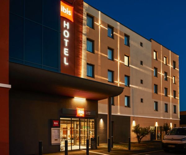 ibis Montlhéry Paris Sud - France