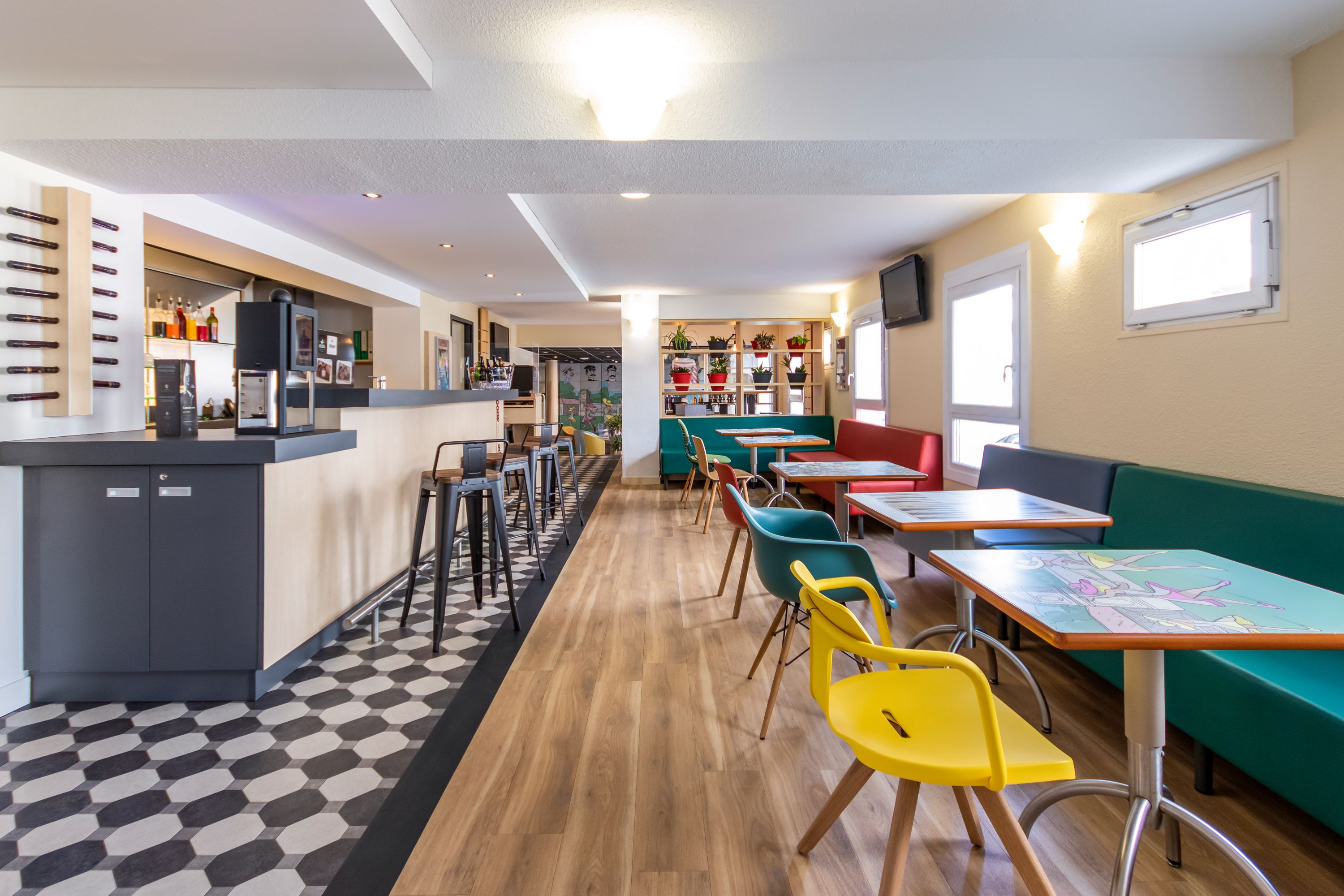 ibis Rochefort - France