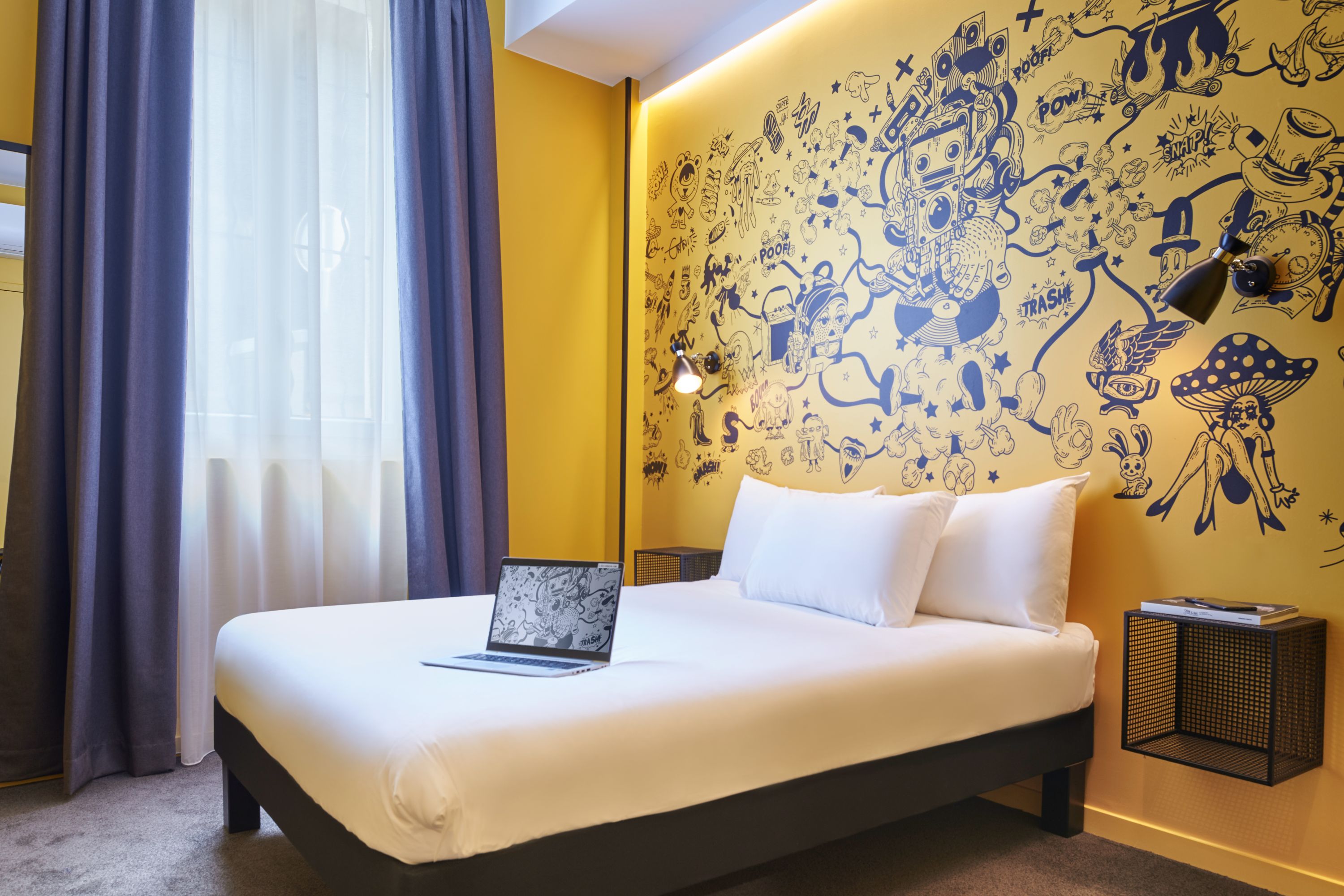 ibis Styles Paris Magenta - France