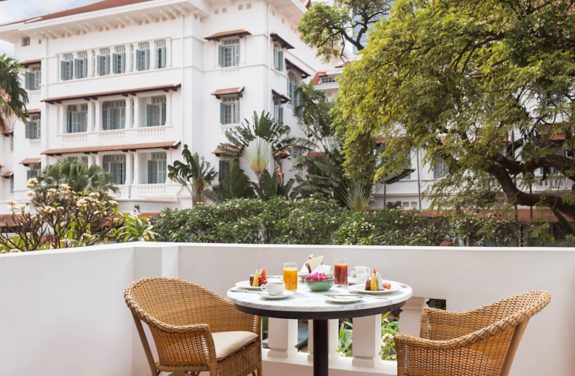 Raffles Hotel Le Royal Phnom Penh: Reserve una experiencia hotelera de ...