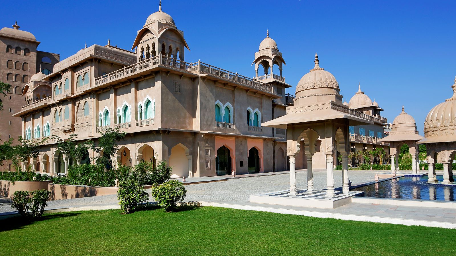 world architecture day, architecture, accor, novotel singapore, fairmont jaipur, mercure danang, gyeongwonjae ambassador incheon