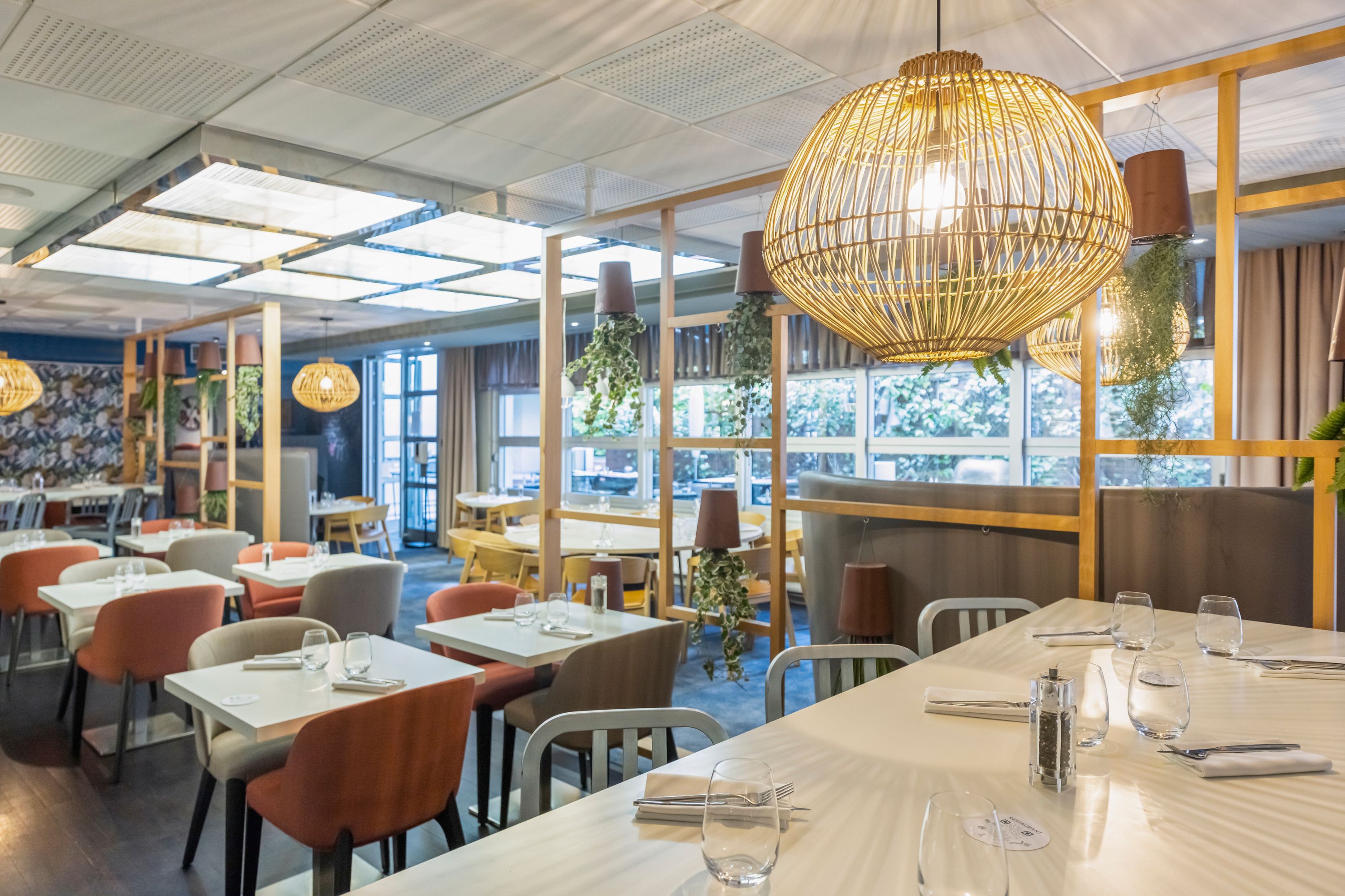 Mercure Paris Massy Gare TGV Hotel - France