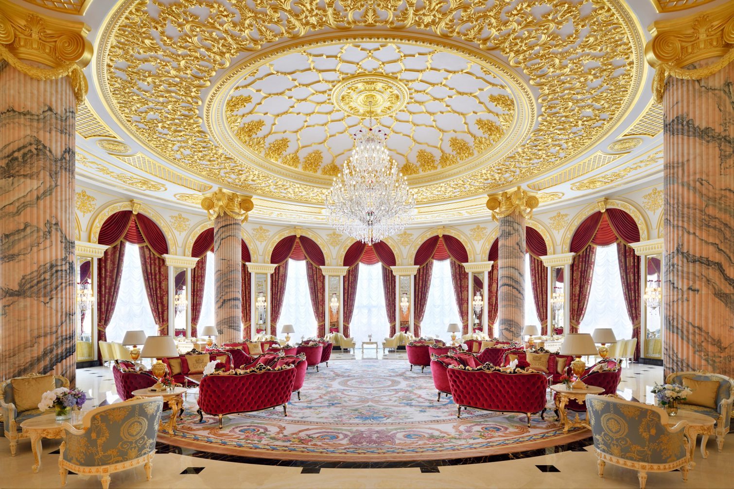 Blüthner Hall, Raffles The Palm Dubai'de İkindi Çayı | Raffles Hotels & Resorts