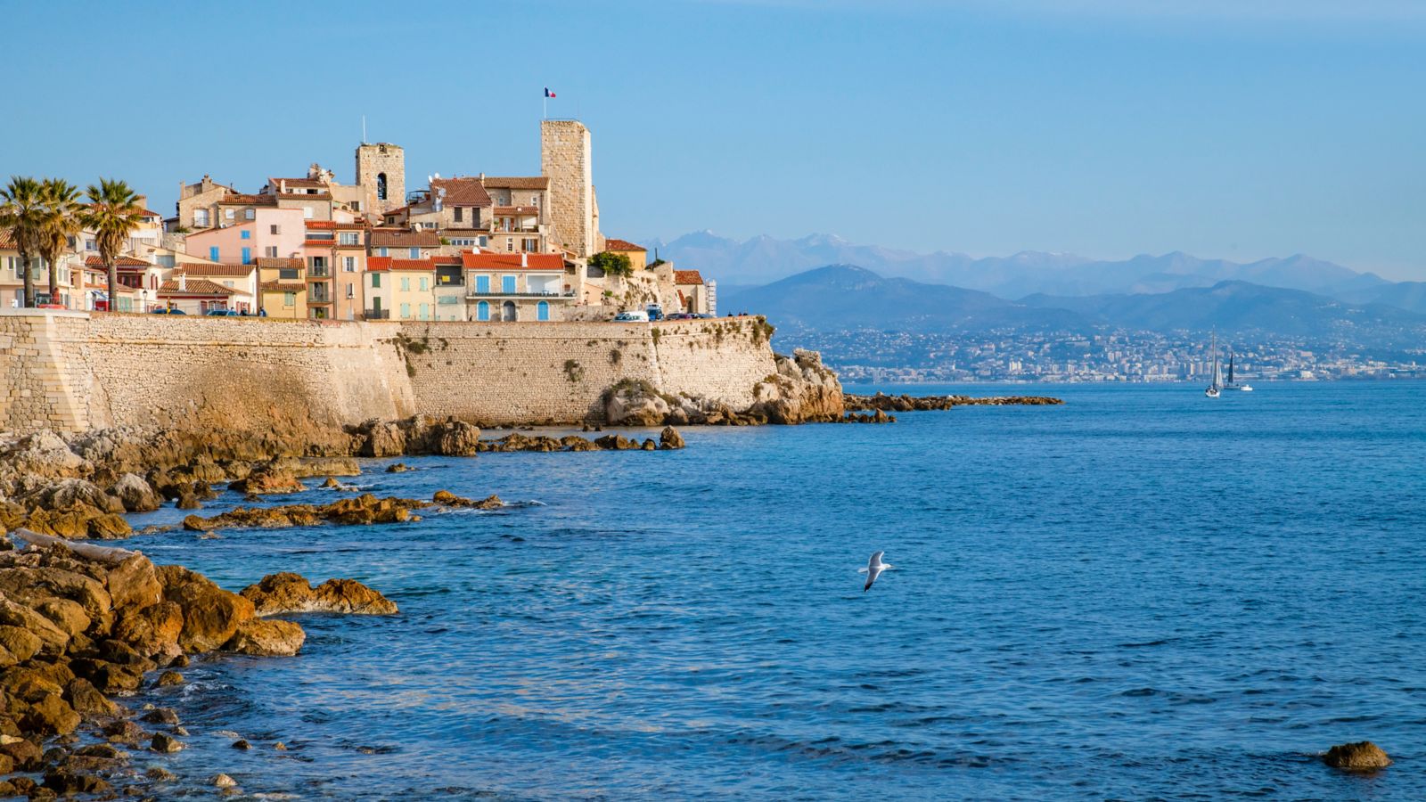 Destination Antibes - France