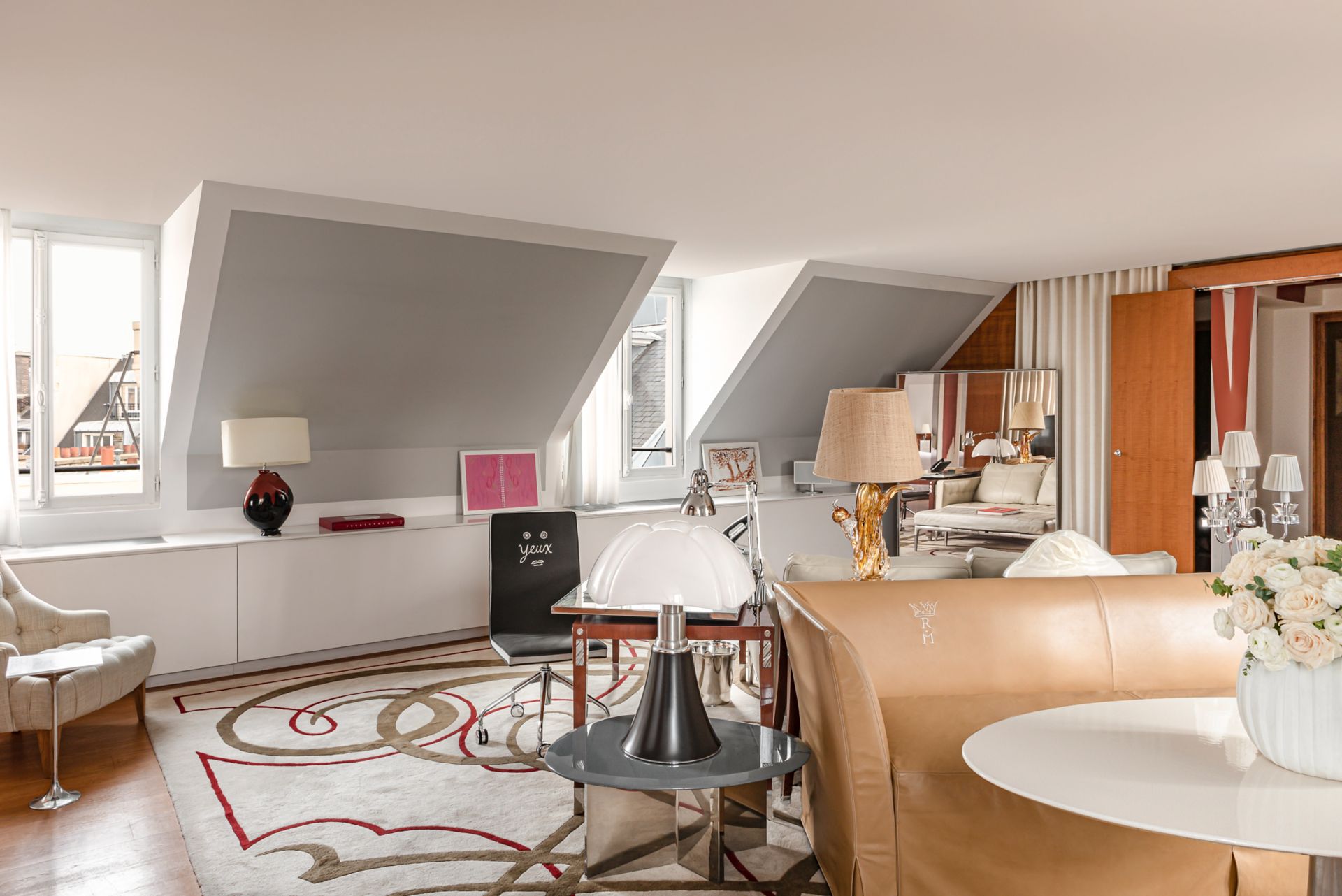 Paris Rooms & Suites, Photos & Info