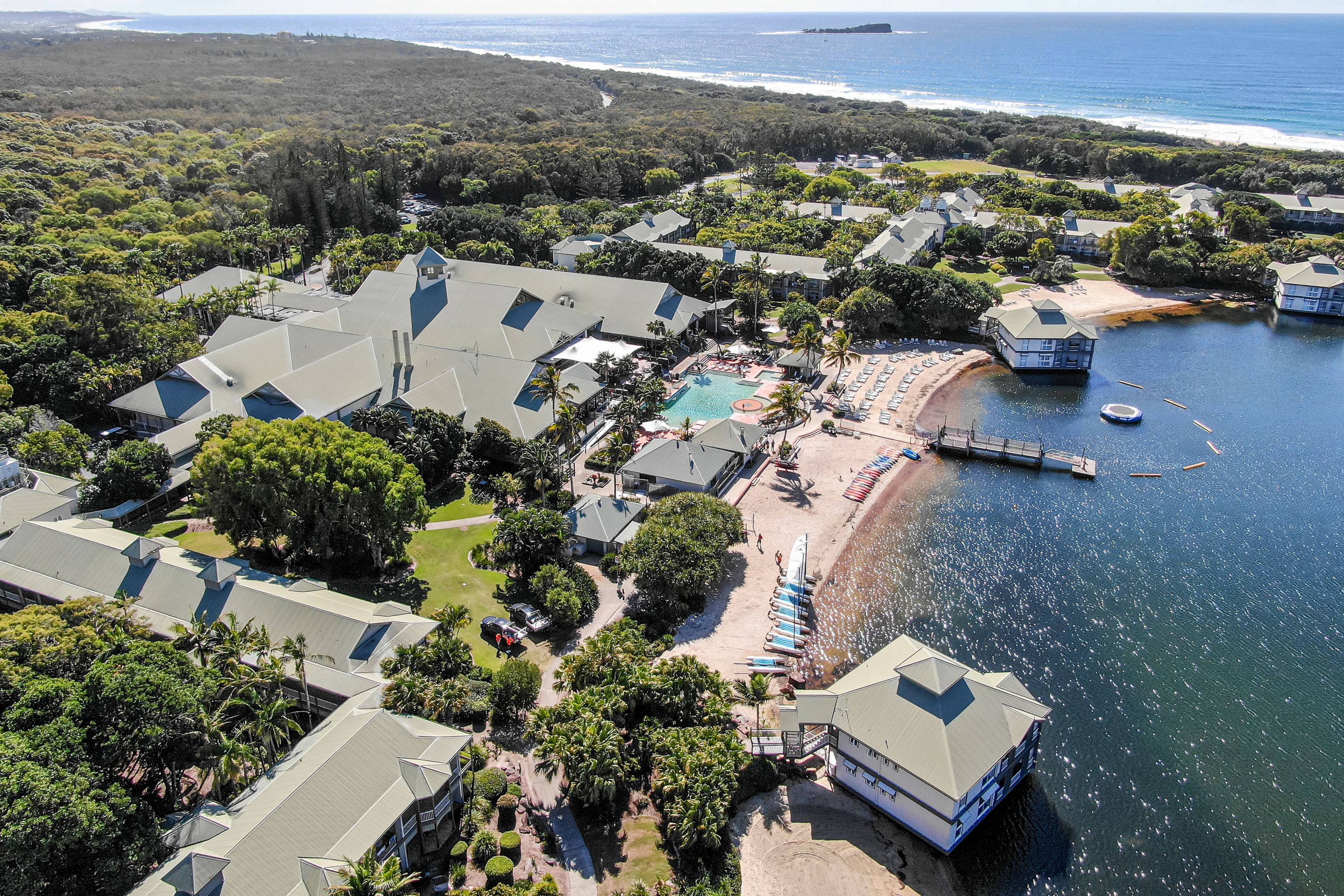 Novotel Twin Waters Resort Sunshine Coast - Maroochydore - Australia