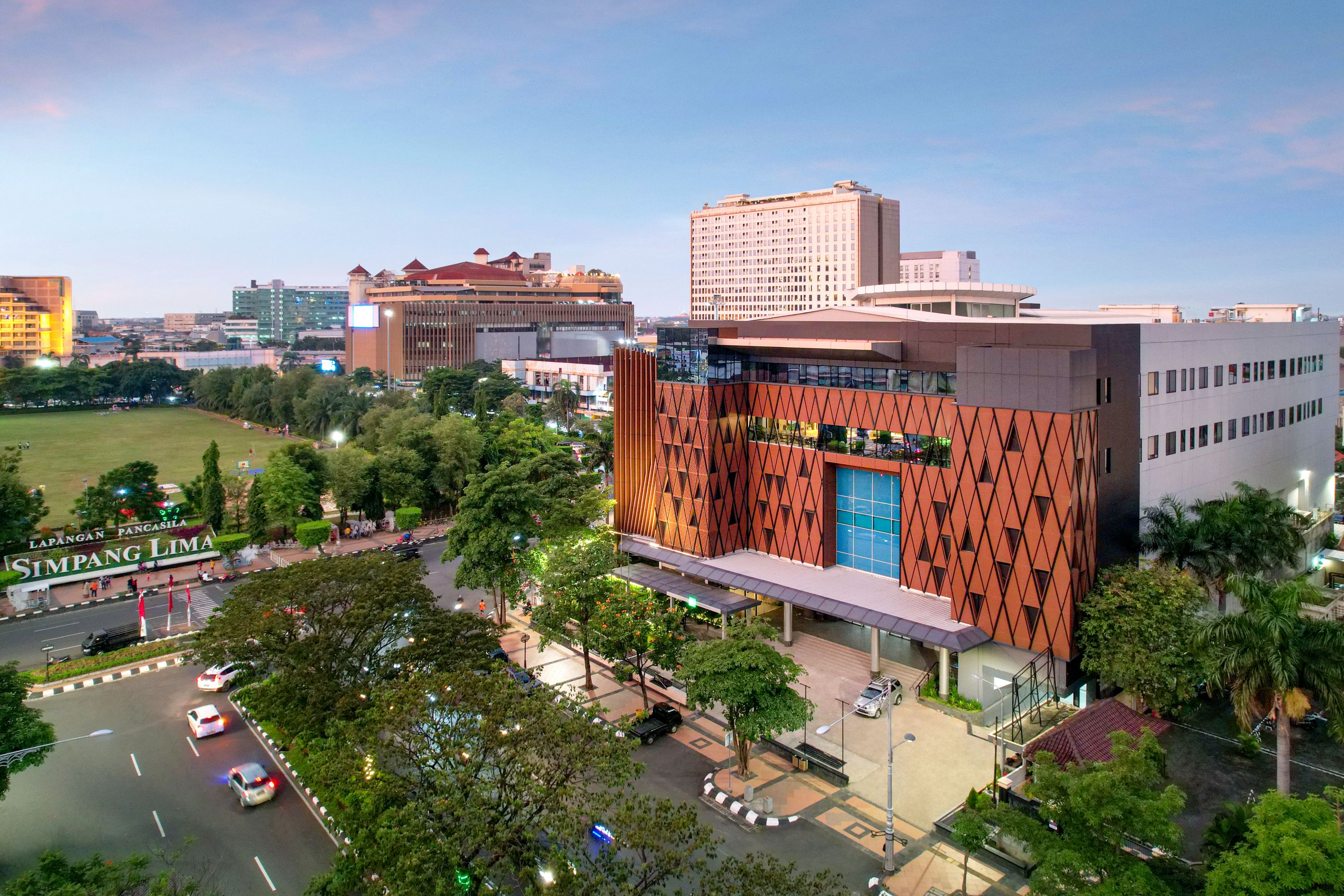 ibis Styles Semarang Simpang Lima - Indonesia