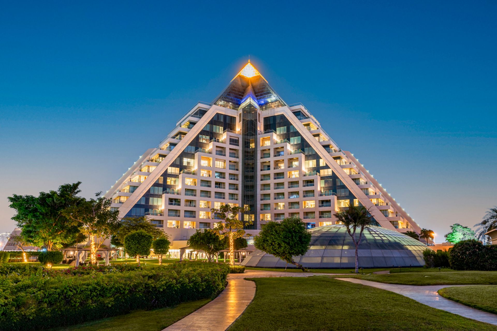 Raffles Dubai - Luxury hotel in Dubai