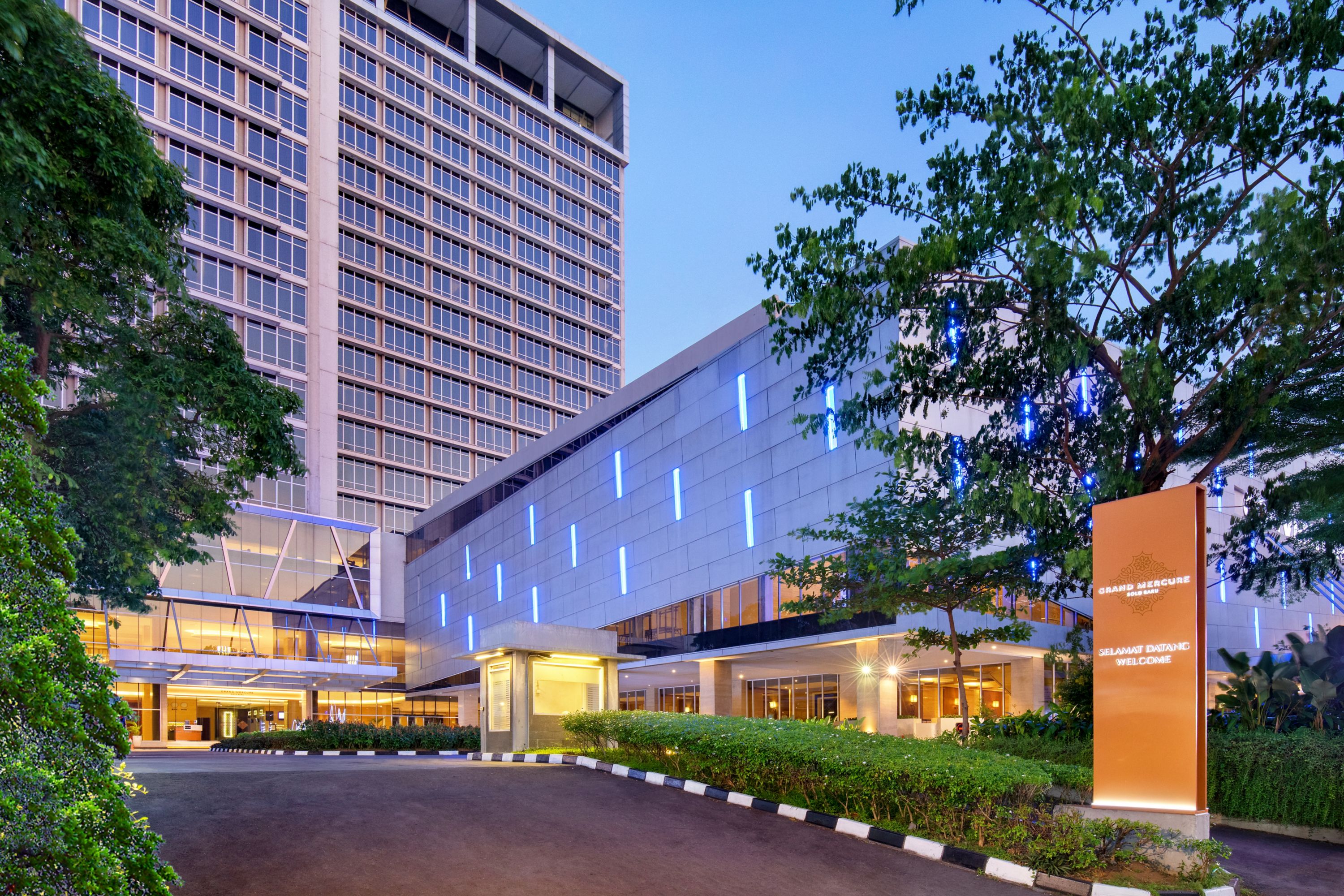 Grand Mercure Solo Baru - Indonesia