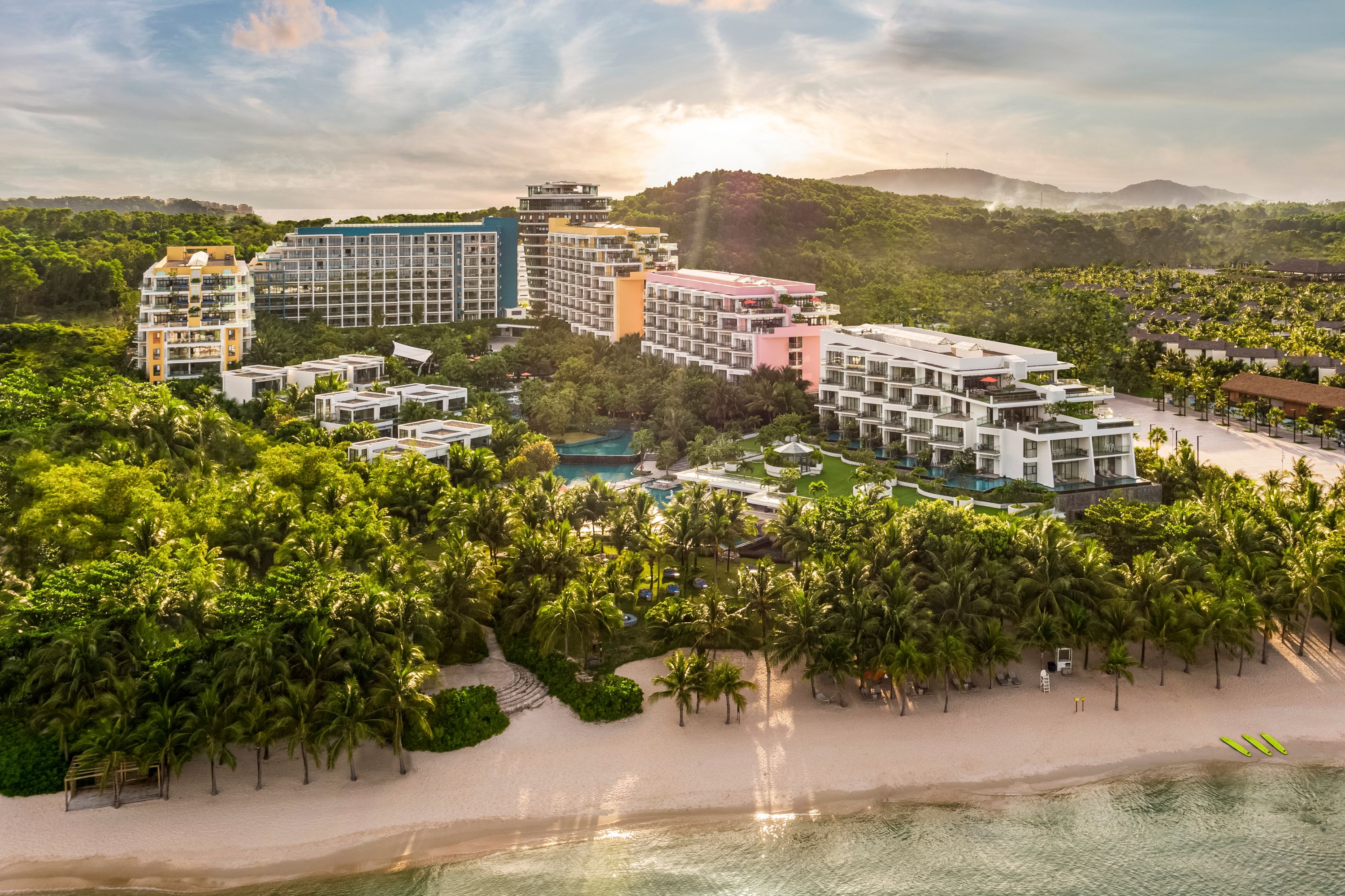 Premier Residences Phu Quoc Emerald Bay - Vietnam