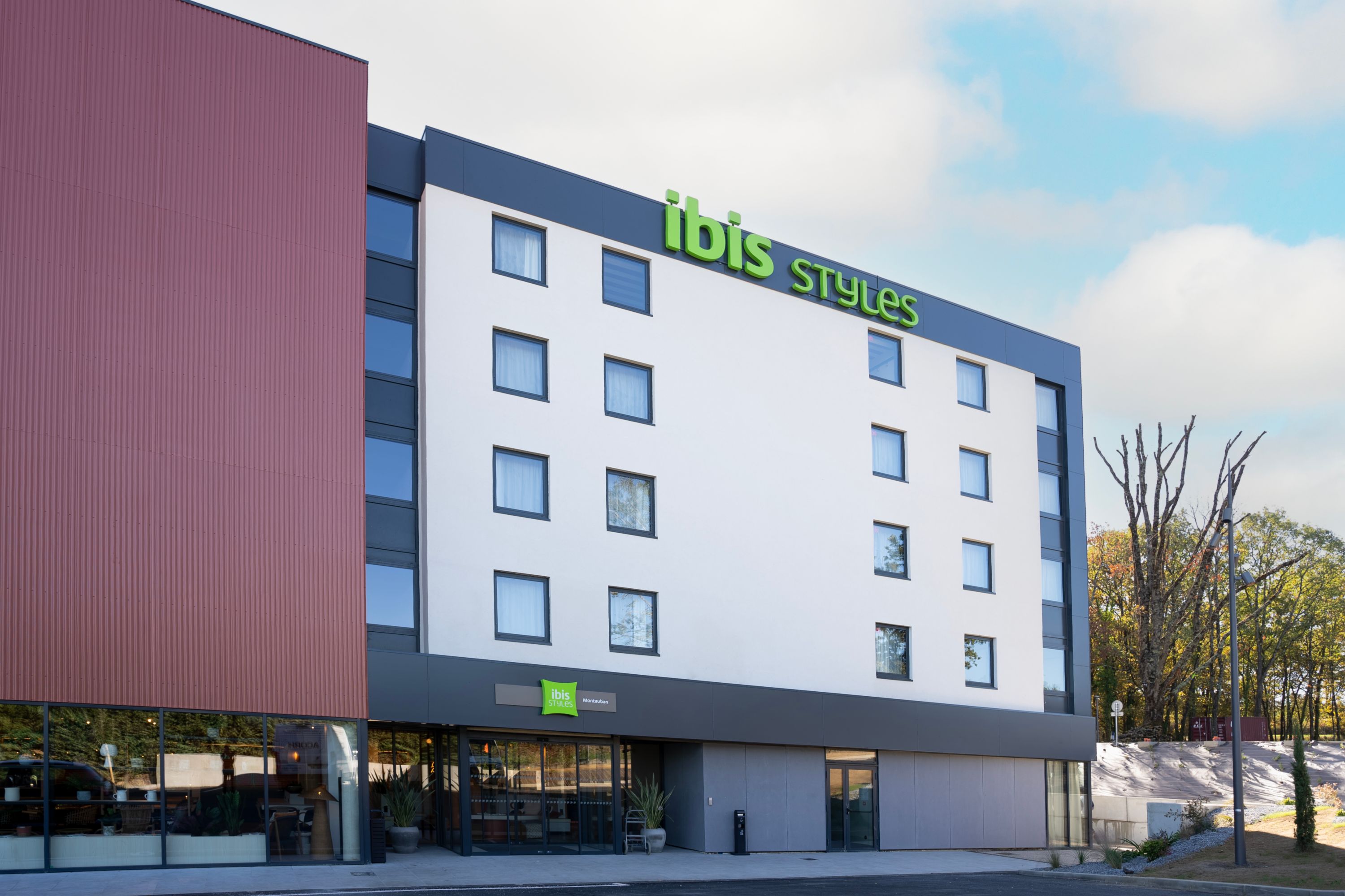 ibis Styles Montauban - France