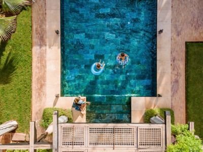 Moroccan Residents Offer