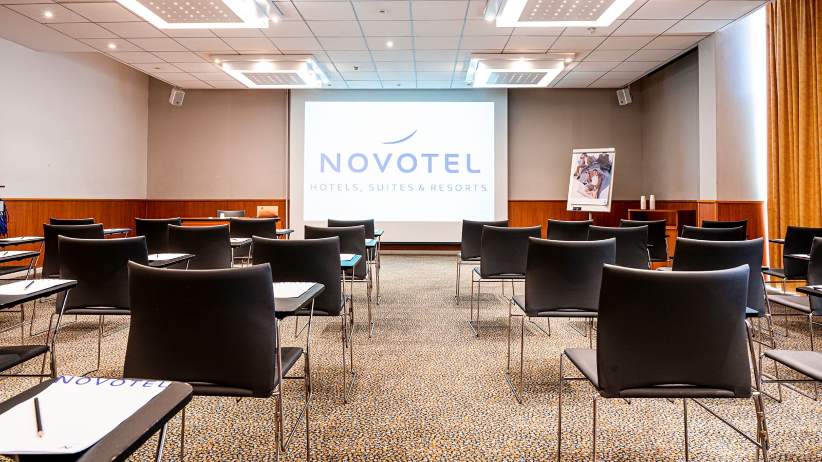 como organizar um evento para 100 pessoas