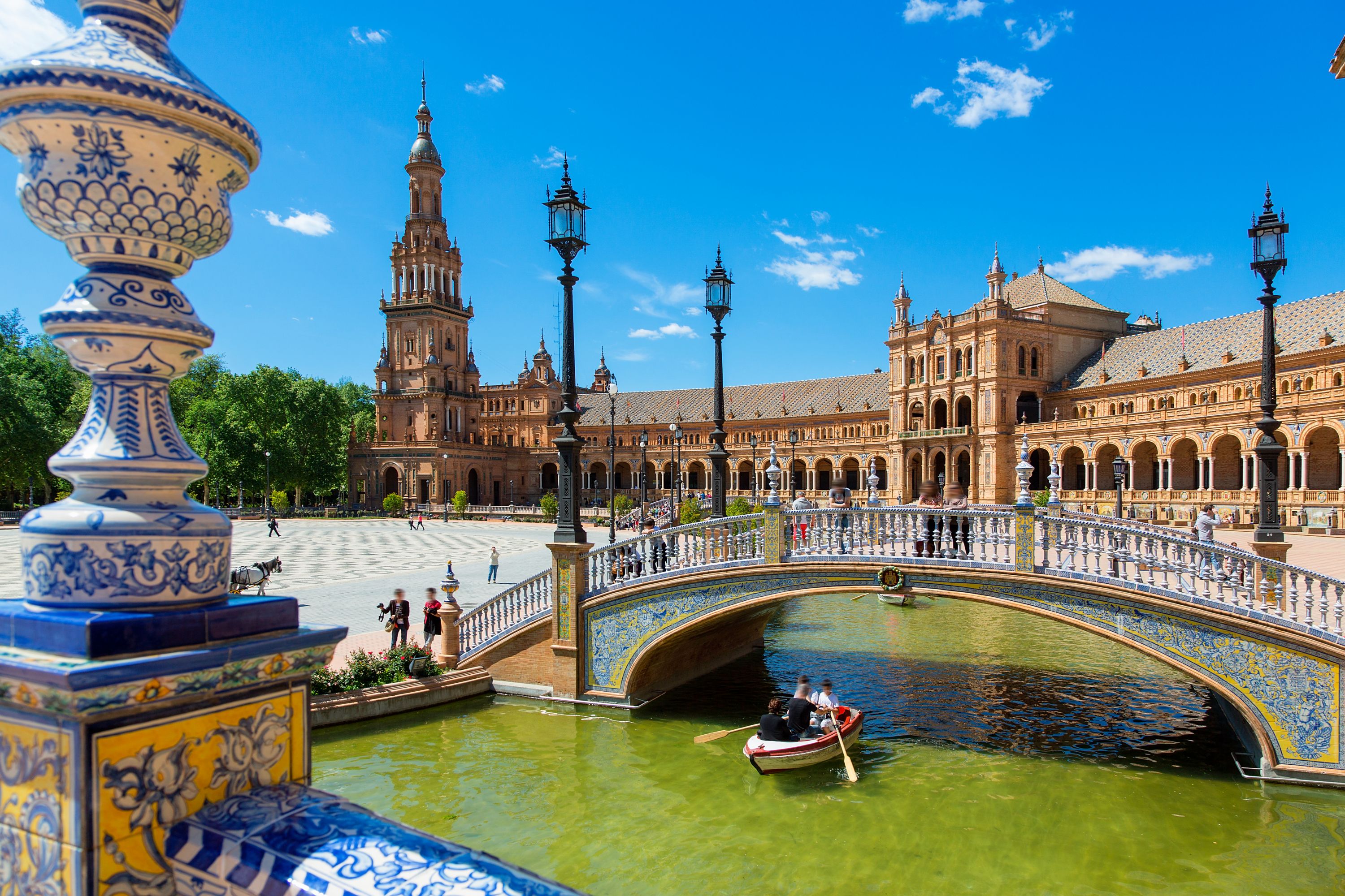 Destination Sevilla - Spain